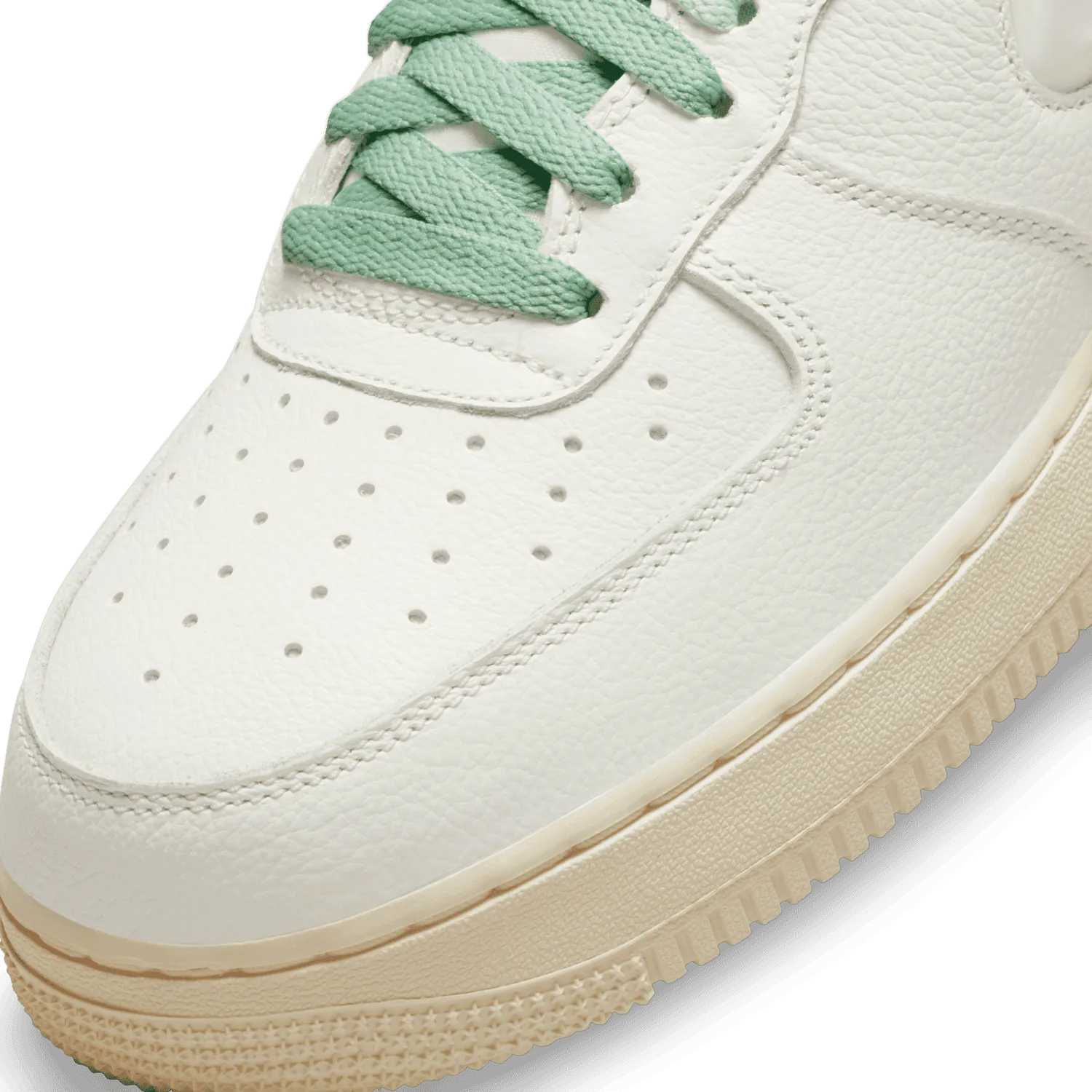 Nike Air Force 1 Low Jewel Sail Enamel Green image 6