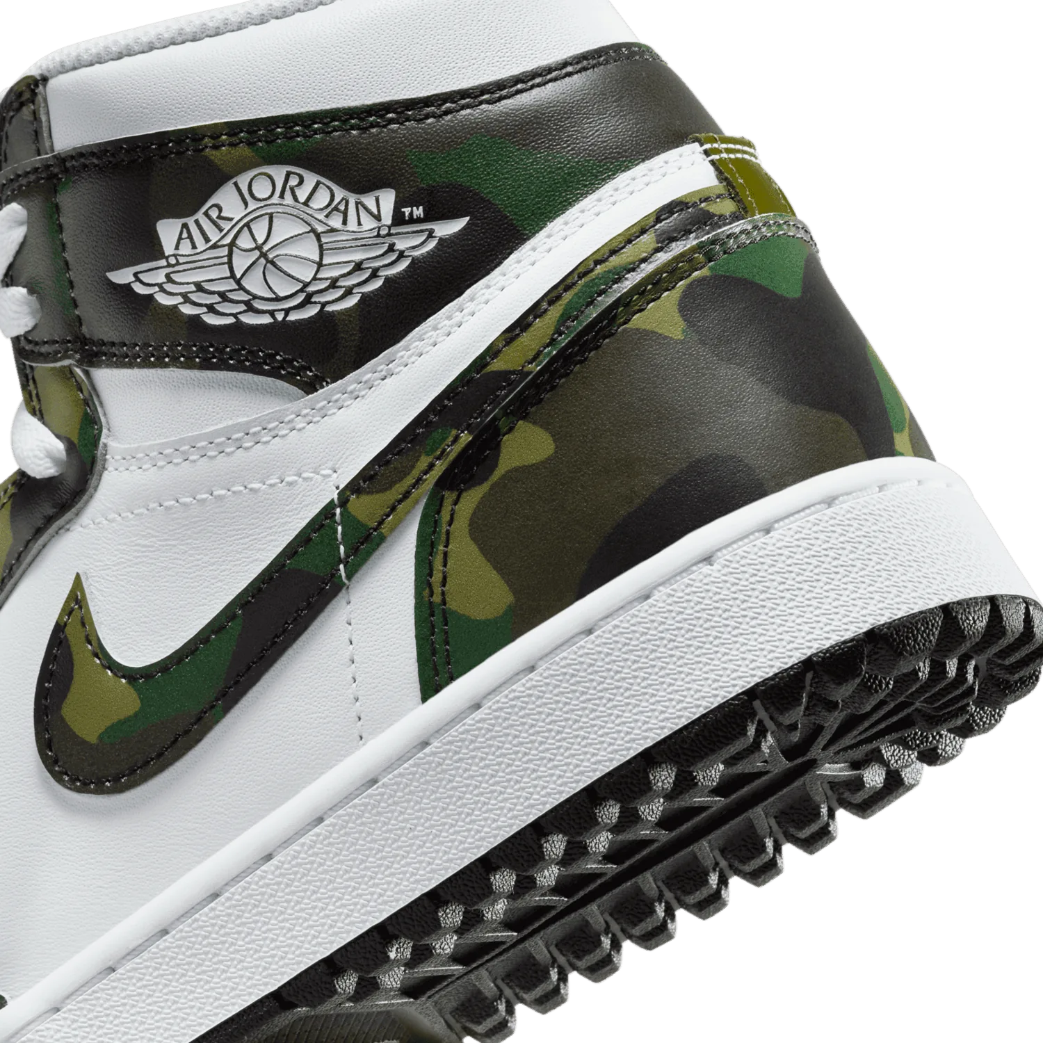 Air Jordan 1 High Golf Camo image 5