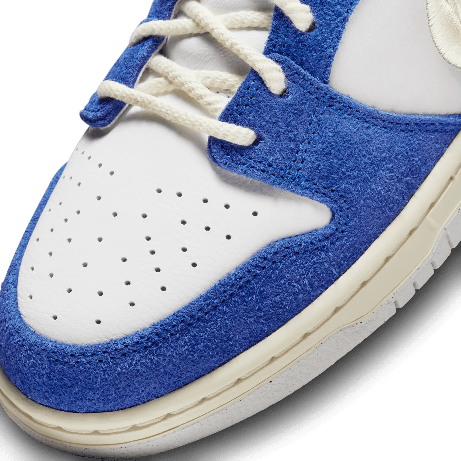 Nike SB Dunk Low Pro Fly Streetwear Gardenia image 6