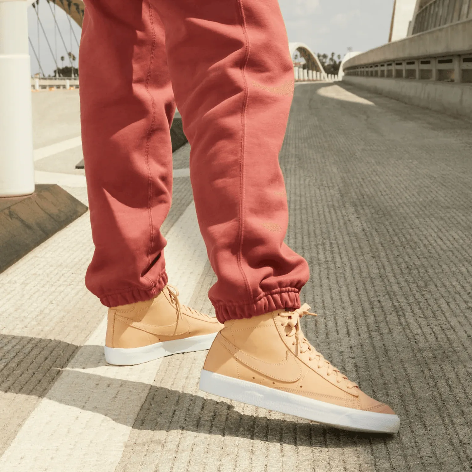 Nike Blazer Mid Premium Shoes image 2
