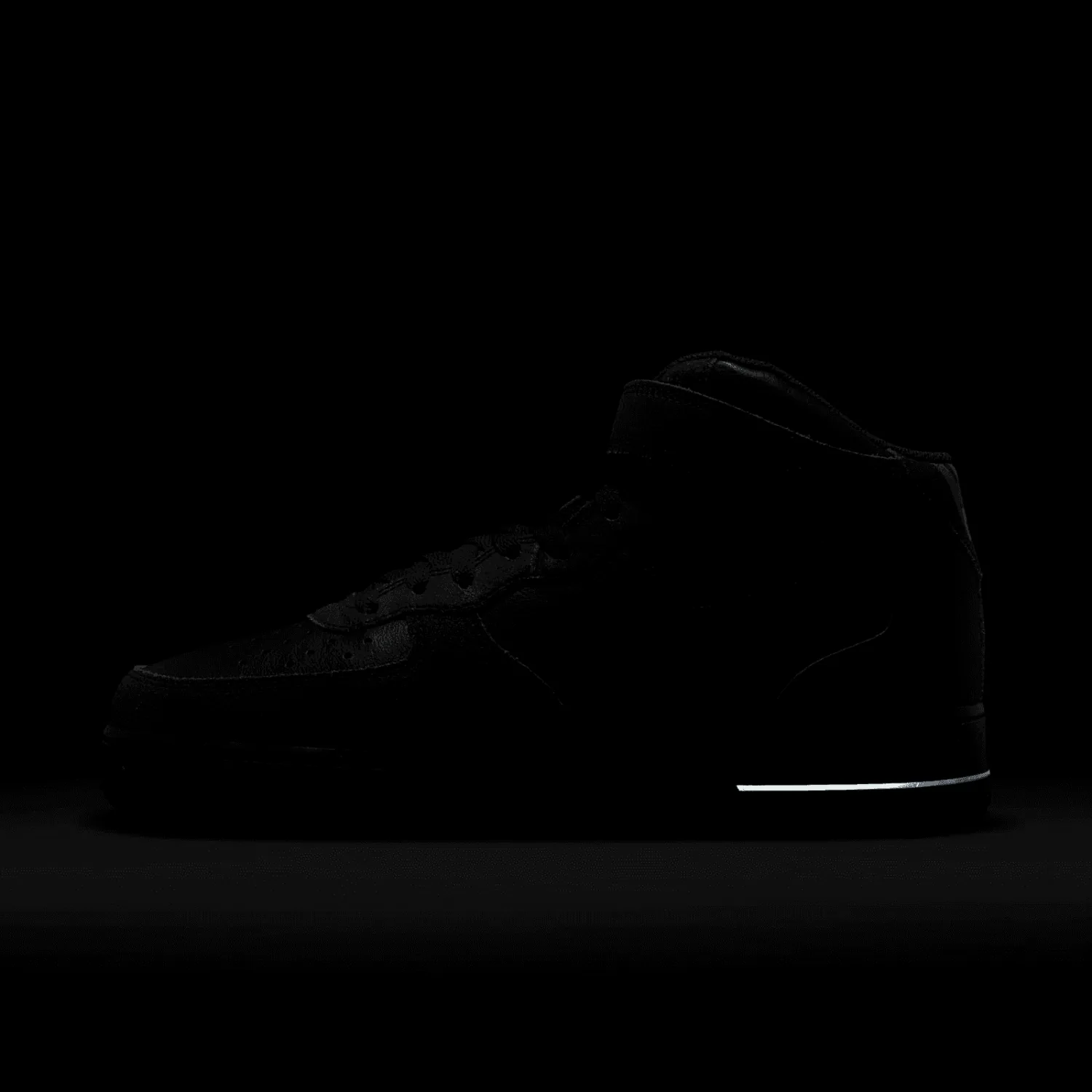 Nike Air Force 1 Mid LX Halloween image 2