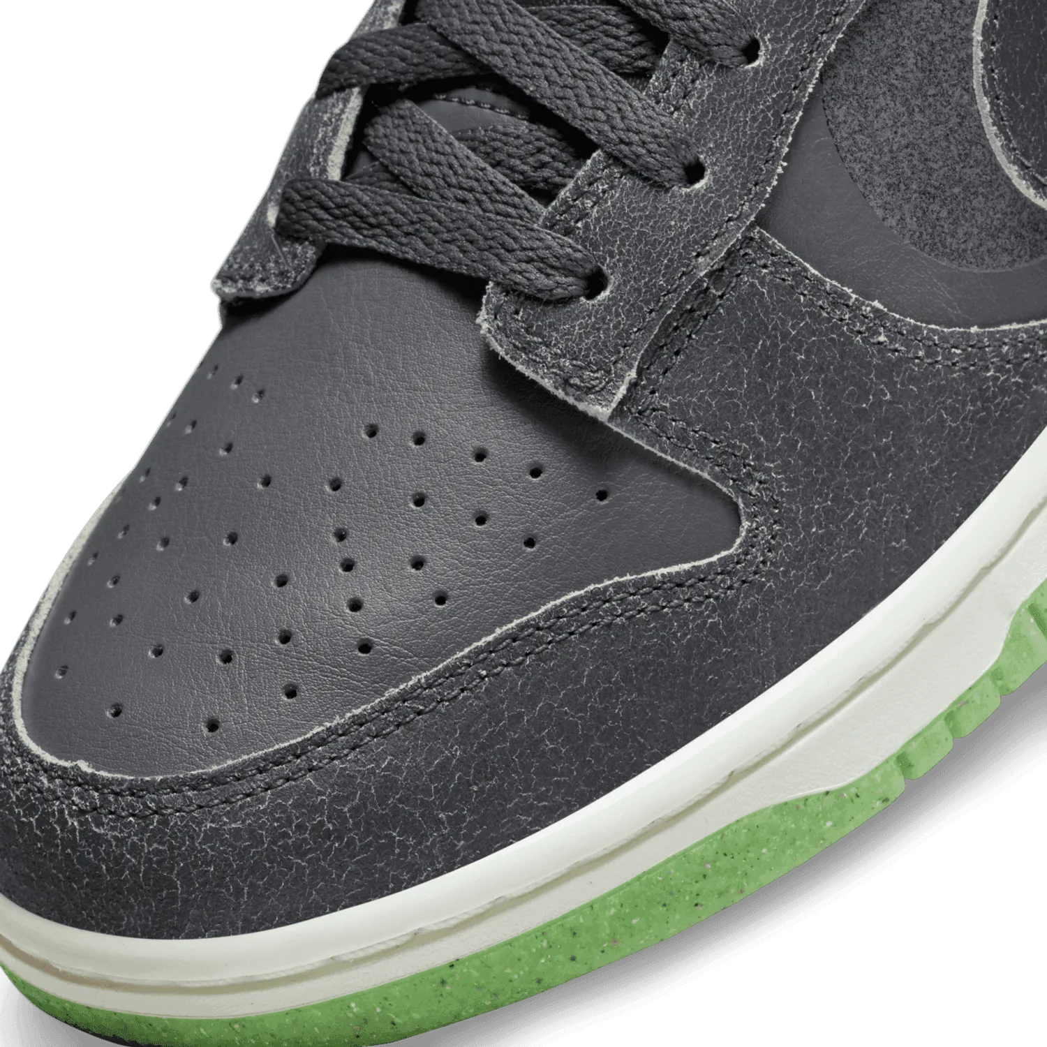 Nike Dunk Low Halloween image 5