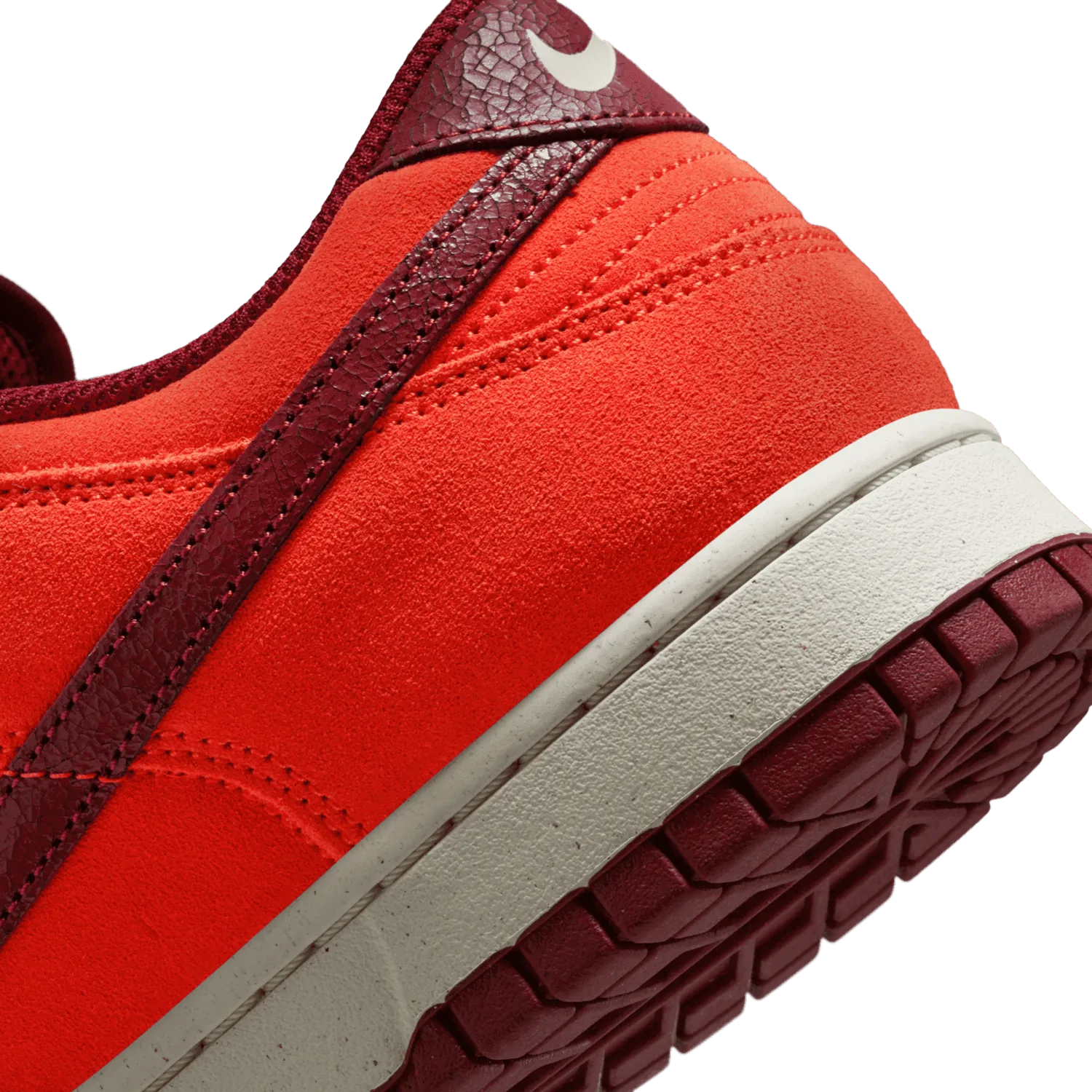 Nike Dunk Low Orange Suede image 7
