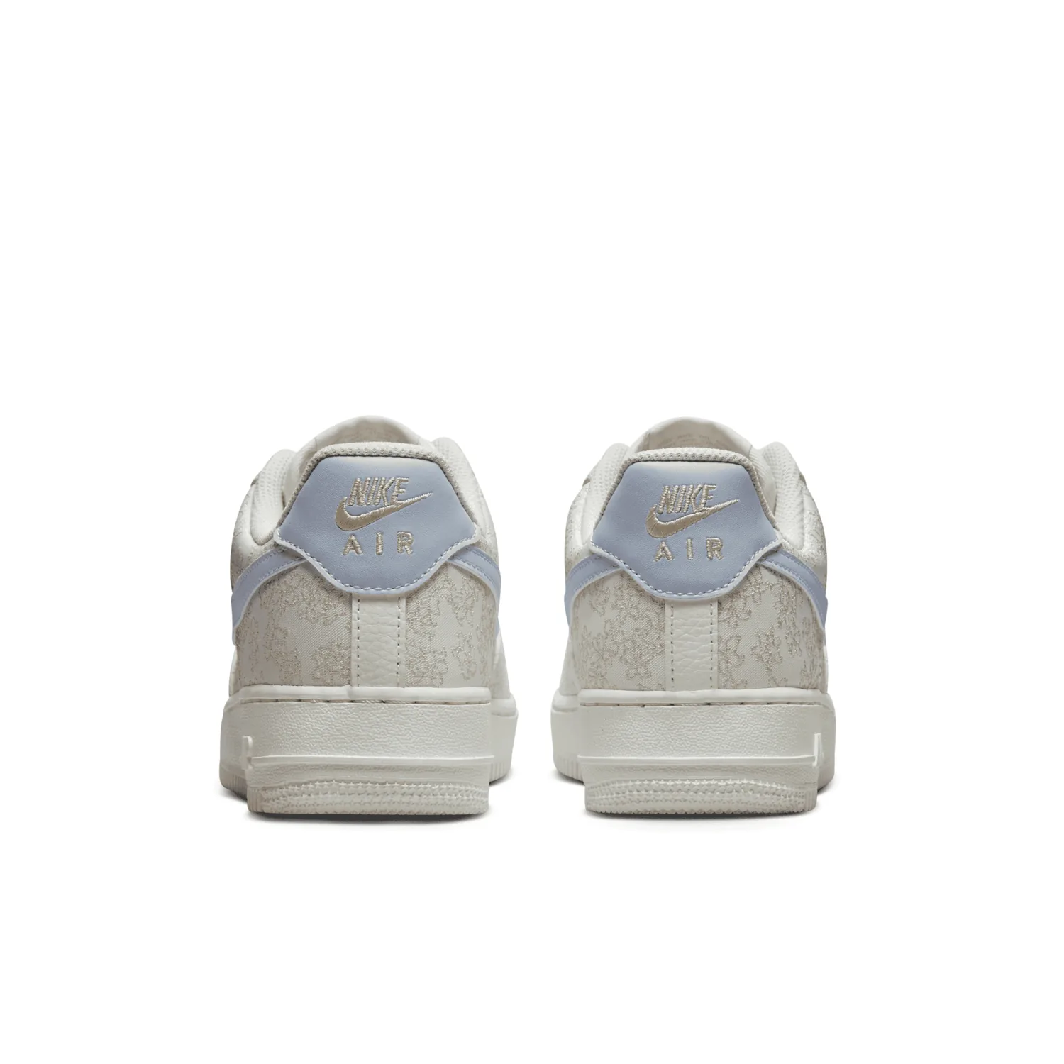 Nike Air Force 1 '07 SE Shoes image 6