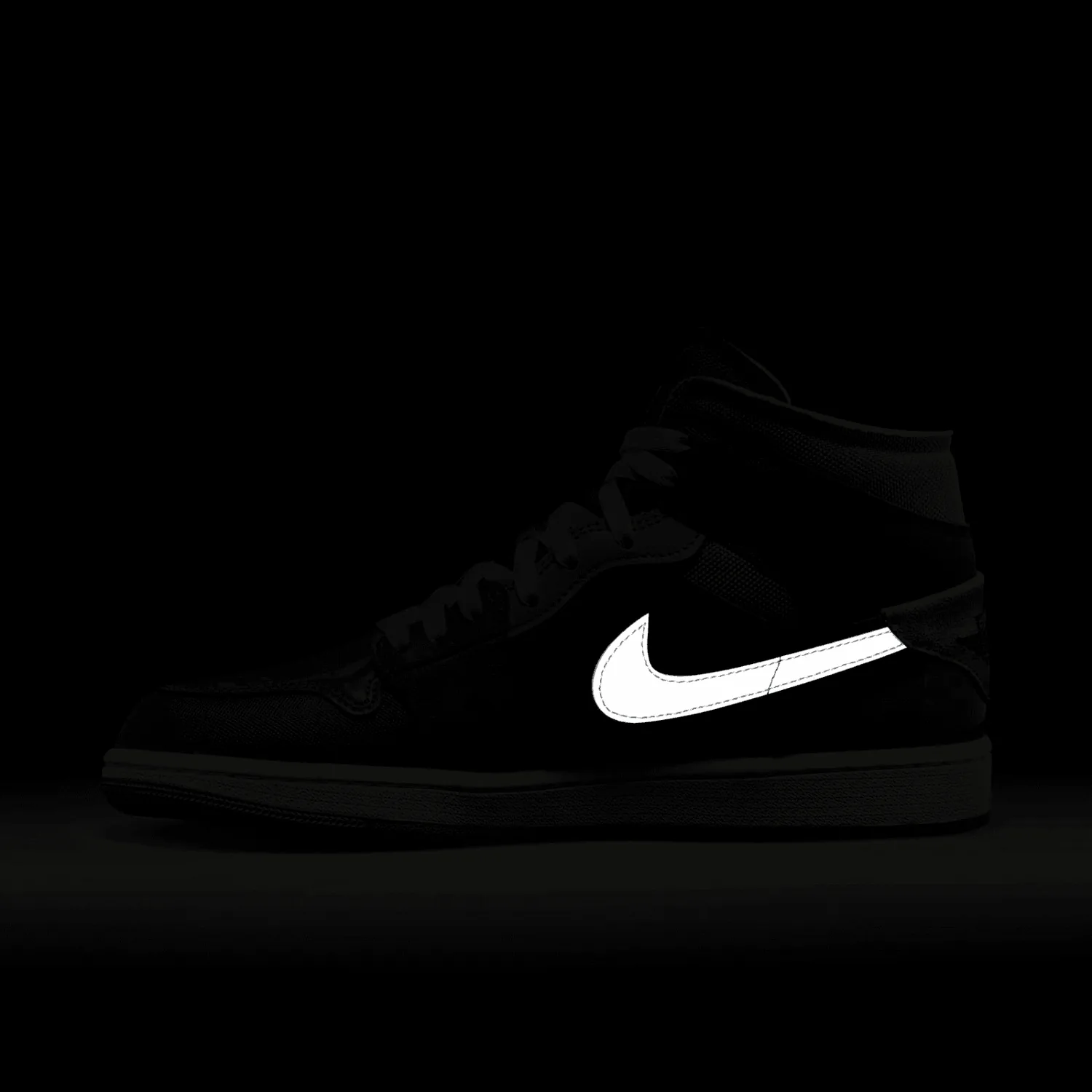 Air Jordan 1 Mid SE Craft Obsidian image 10