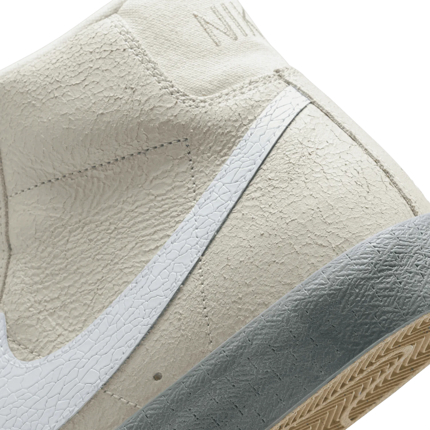 Nike Blazer Mid '77 EMB Summit White Phantom image 7