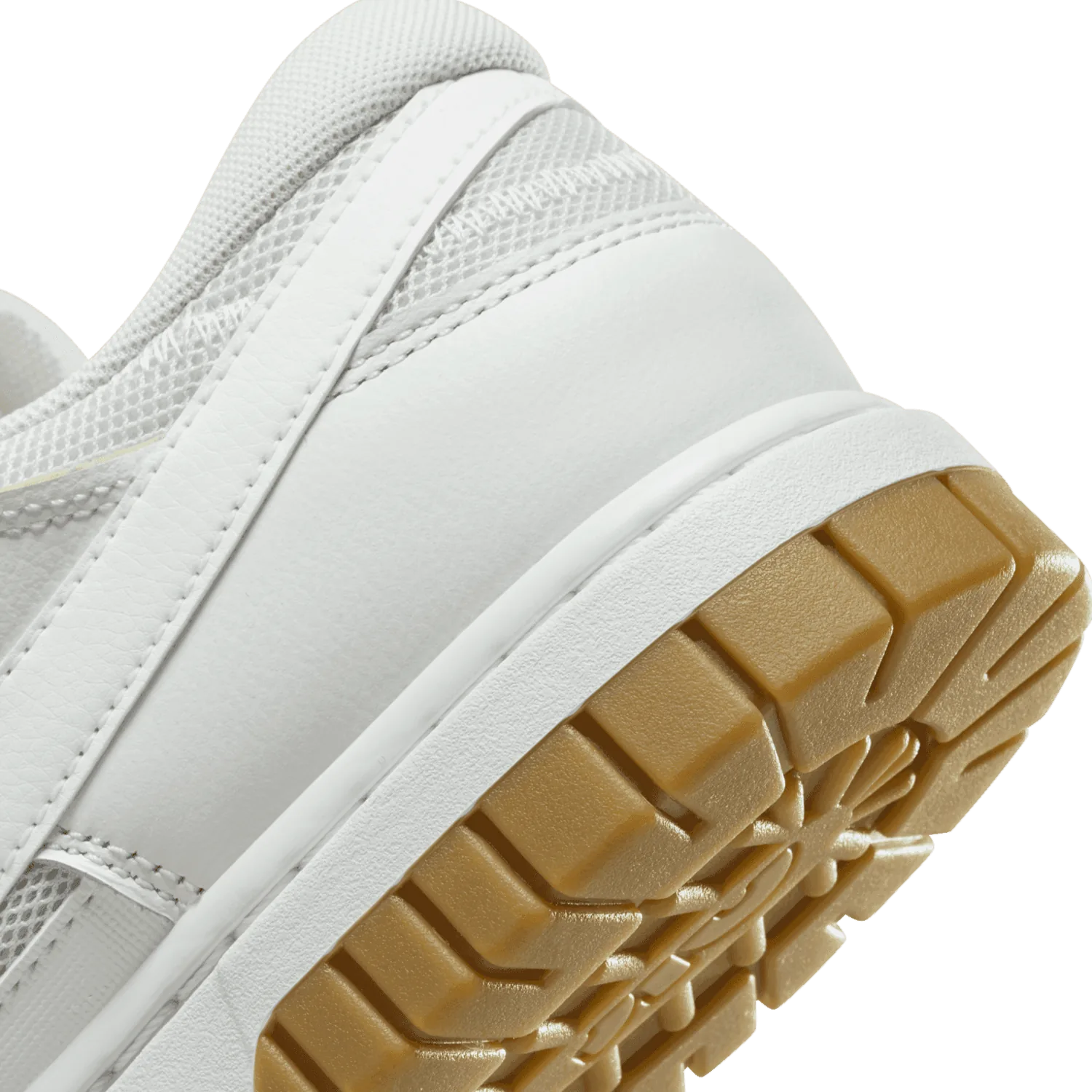 Nike Dunk Low Remastered White Gum image 9