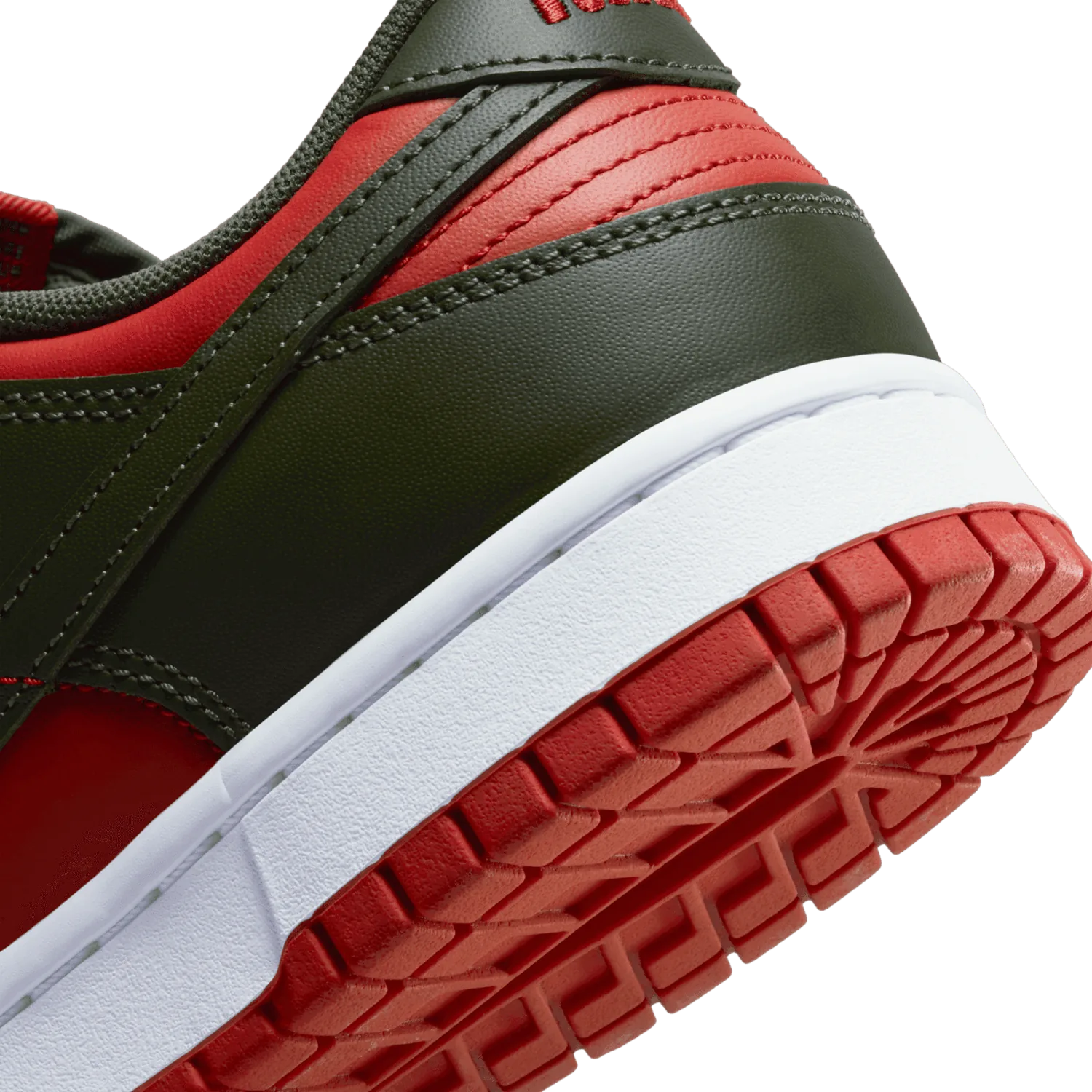 Nike Dunk Low Mystic Red Cargo Khaki image 7