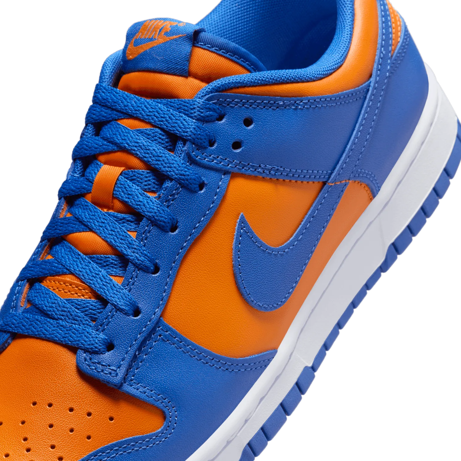 Nike Dunk Low Knicks image 5