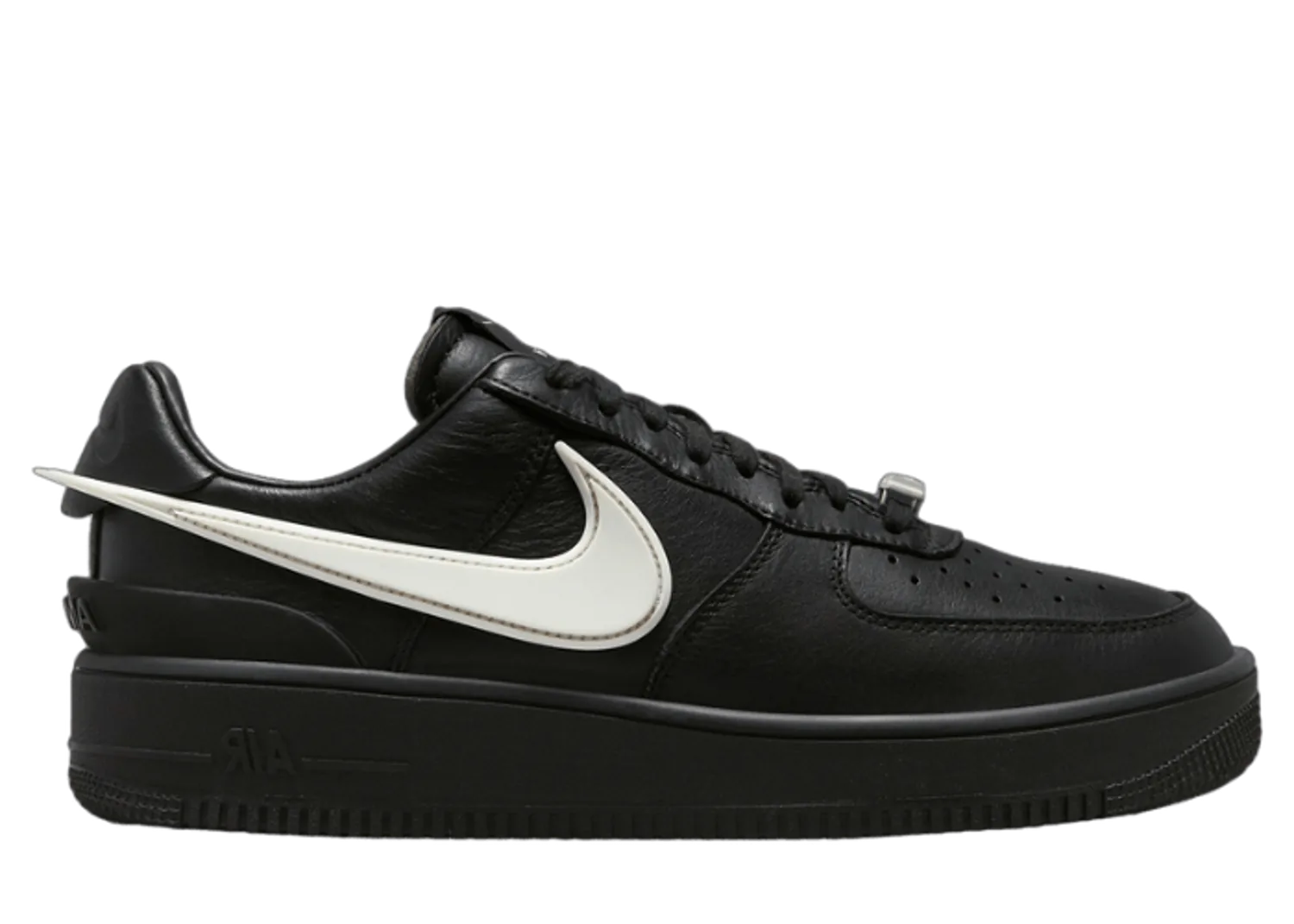 Nike Air Force 1 Low Ambush Black