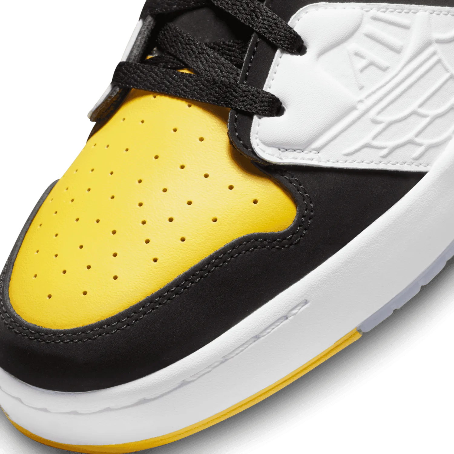 Air Jordan Nu Retro 1 Low Lightning image 6
