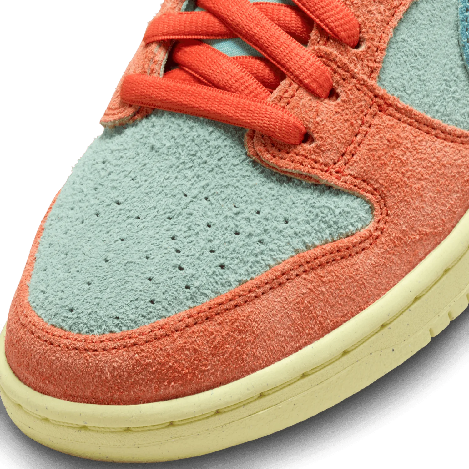 Nike SB Dunk Low Aqua Noise image 6