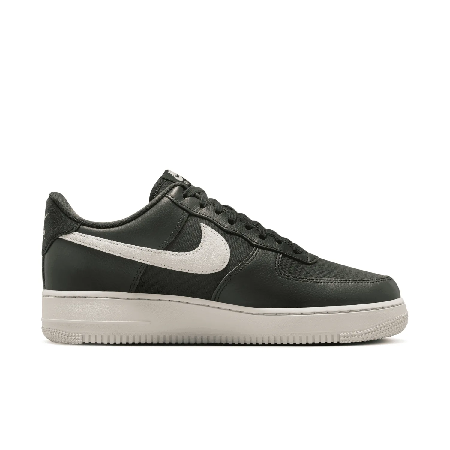 Nike Air Force 1 Low LX Sequoia Light Orewood Brown image 3