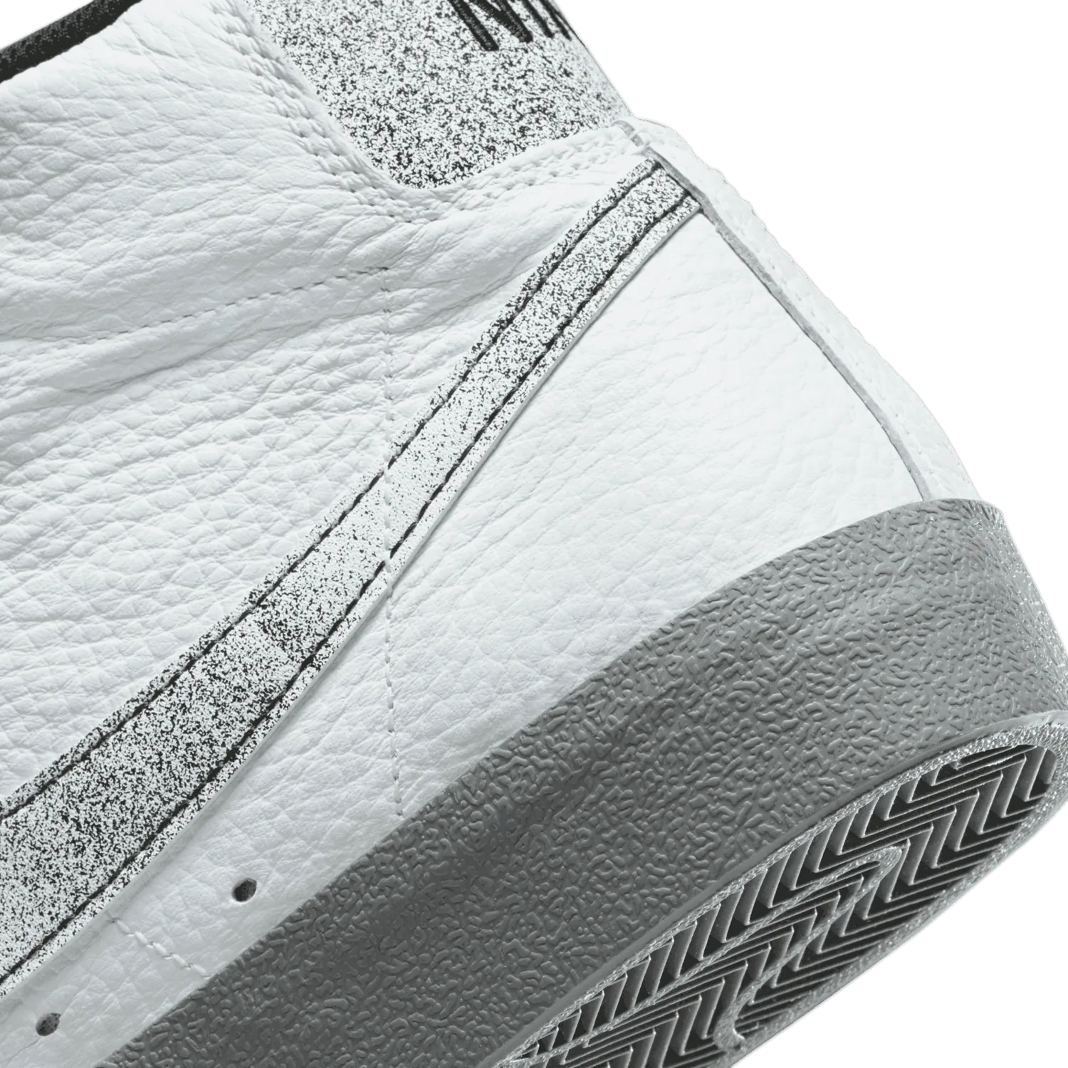 Nike Blazer Mid EMB Classics image 7