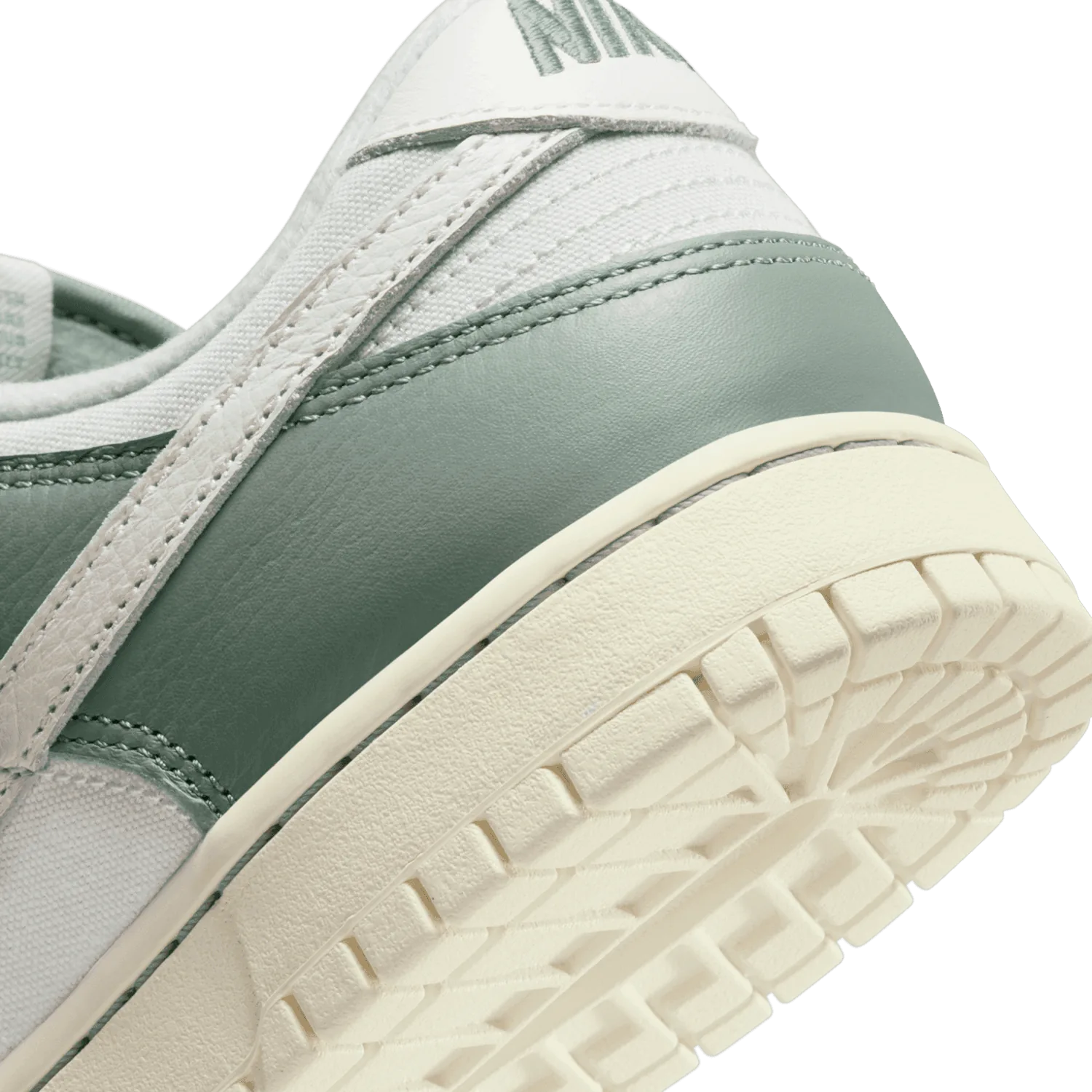 Nike Dunk Low Mica Green image 7