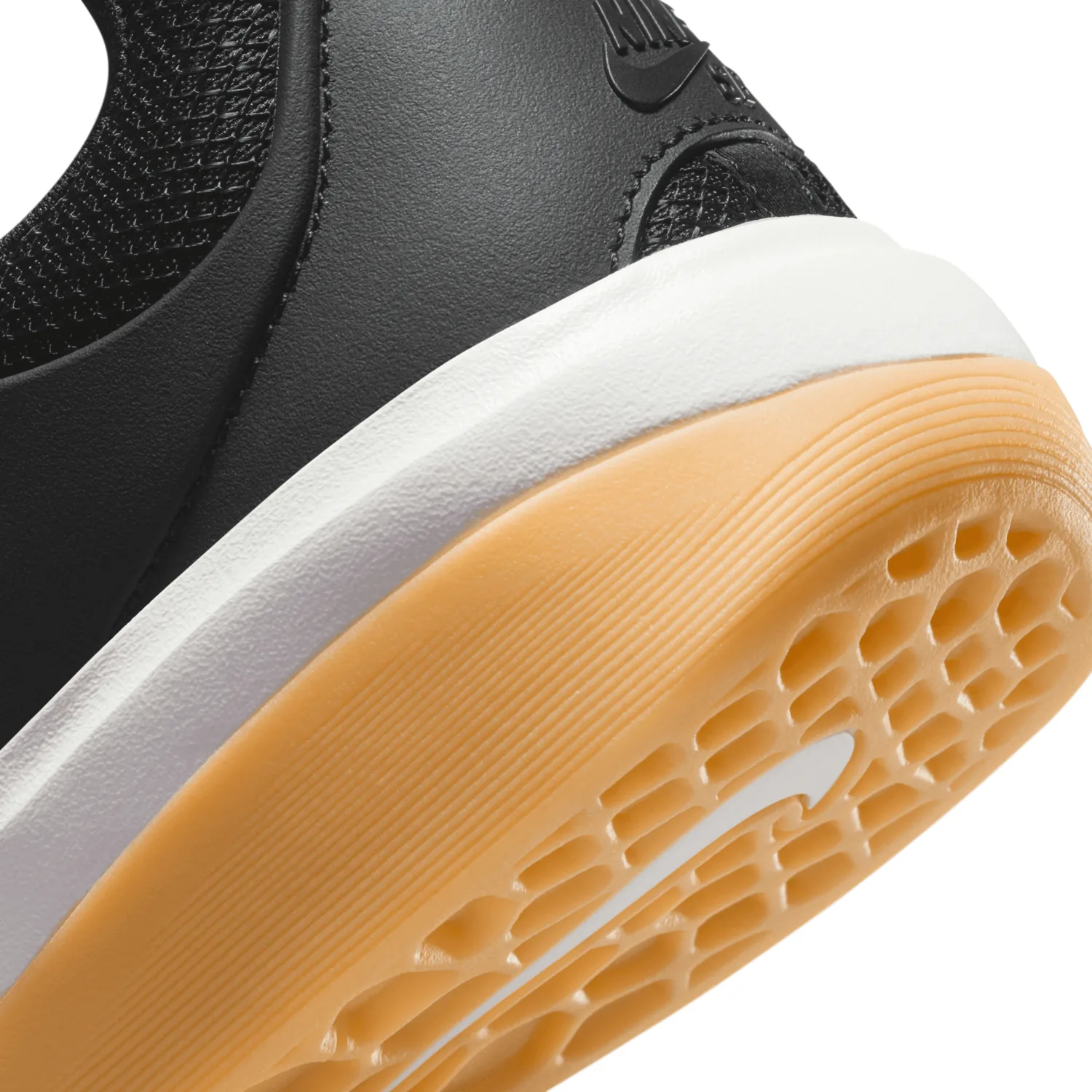 Nike SB Nyjah 3 Black Gum image 7