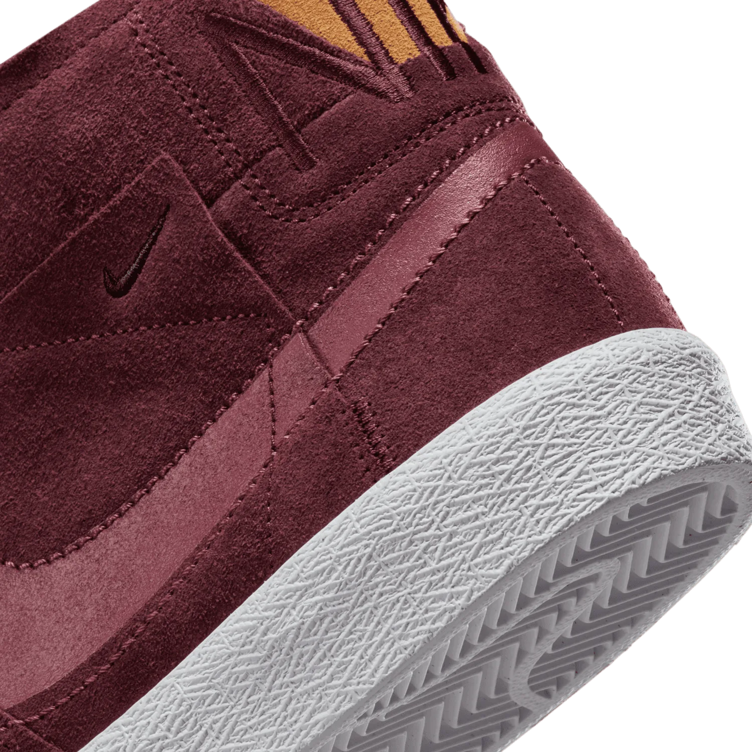 Nike SB Zoom Blazer Mid Patchwork Night Maroon image 7