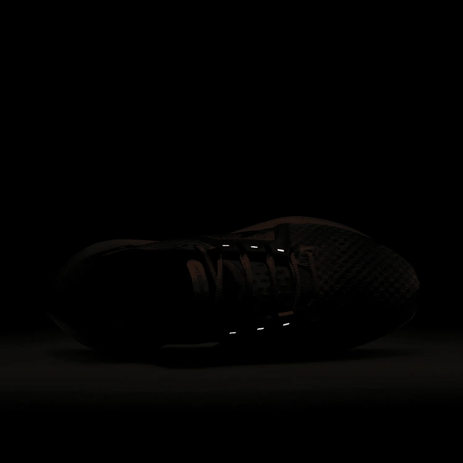 Nike Air Zoom Vomero 16 (Orange) image 9