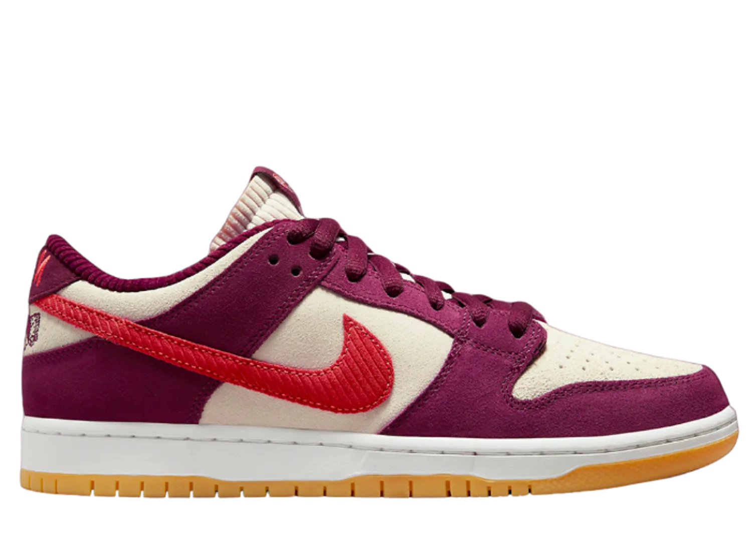 Nike SB Dunk Low Skate Like A Girl