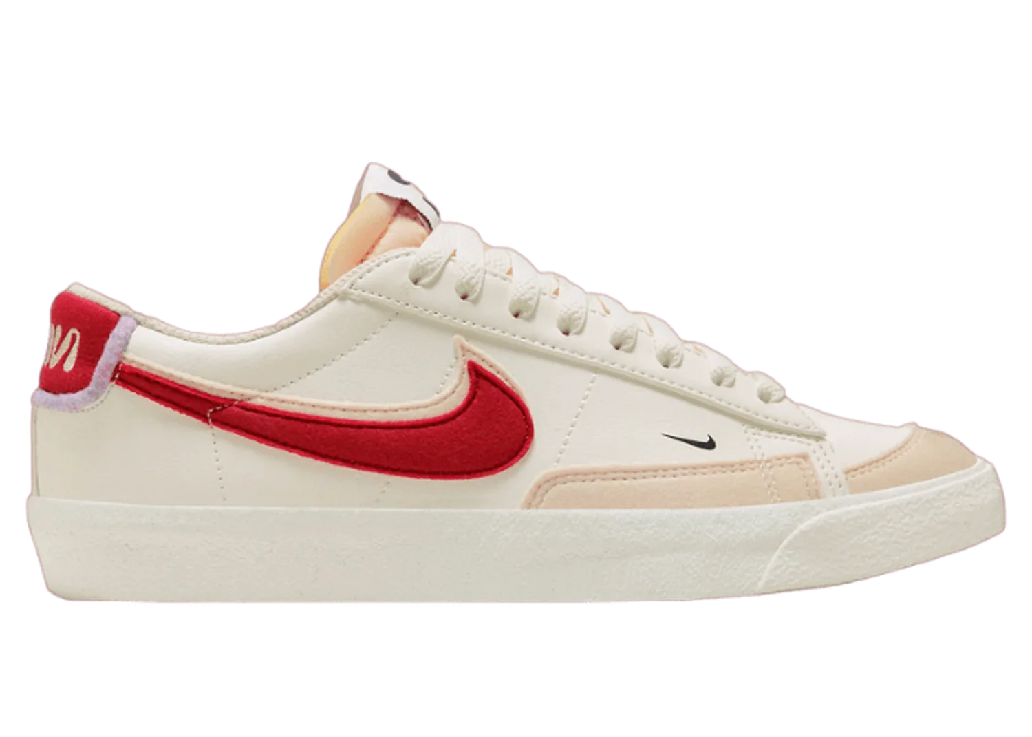 Nike Blazer Low 77 Retro Logo Sail Gym Red