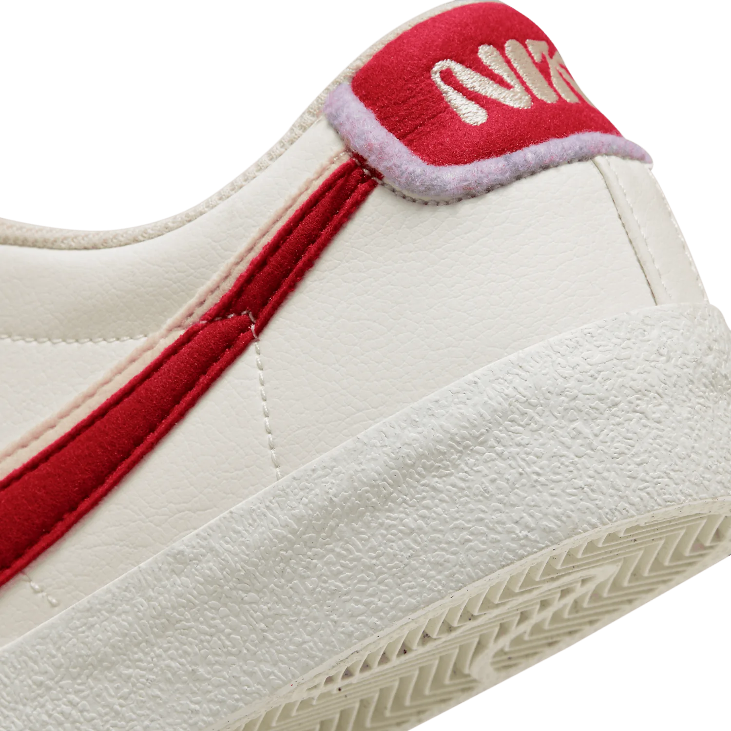 Nike Blazer Low 77 Retro Logo Sail Gym Red image 7