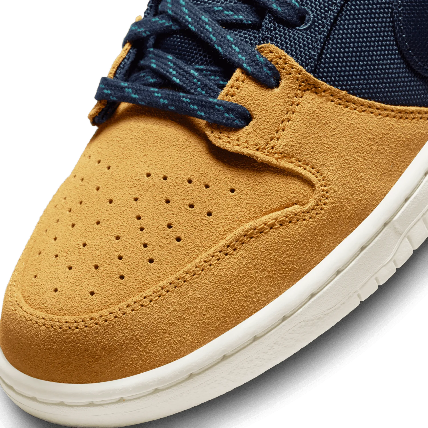 Nike SB Dunk Low Midnight Navy Desert Ochre image 7