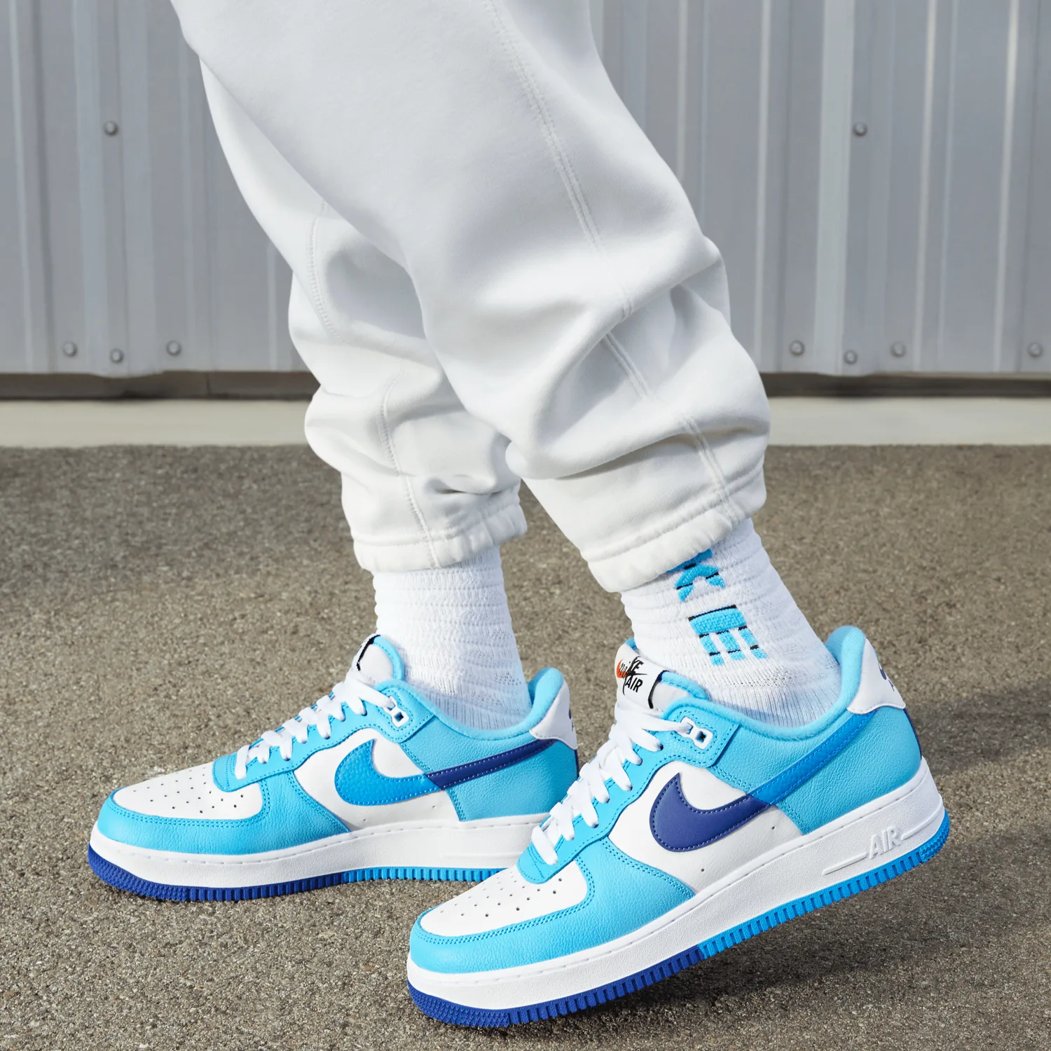 Nike Air Force 1 Low Split Light Photo Blue Deep Royal Blue image 2
