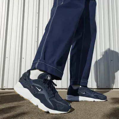 Nike Air Huarache Runner Dark Obsidian Gum