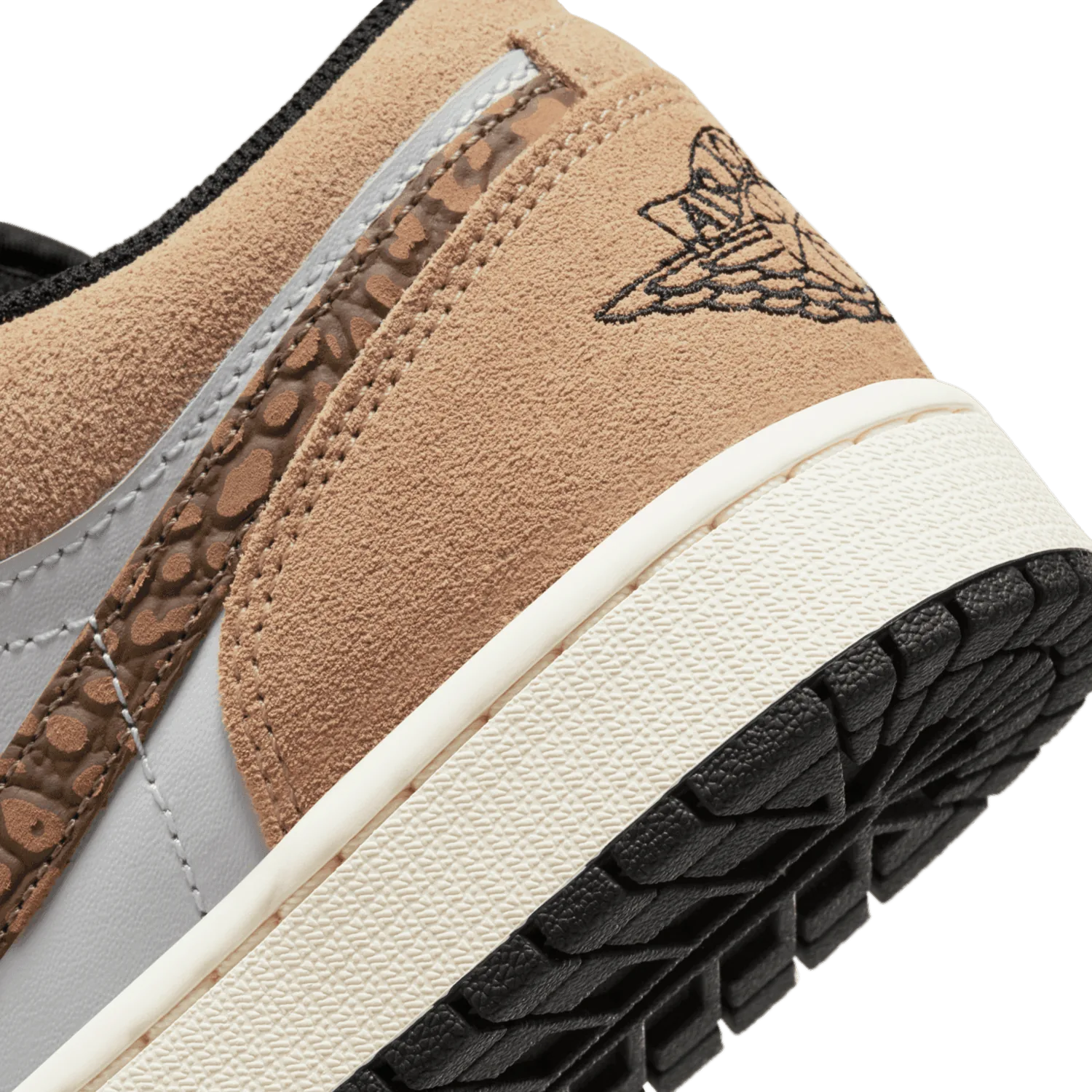Air Jordan 1 Low SE Elephant Print Hemp image 7