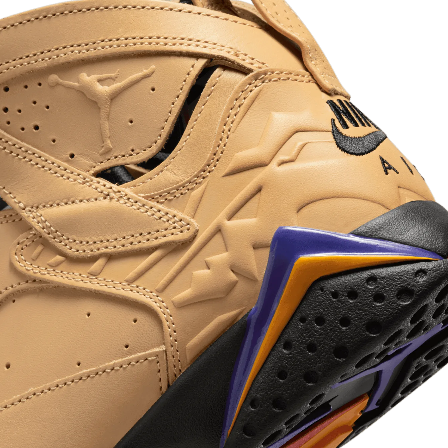 Air Jordan Retro 7 SE Afrobeats image 7