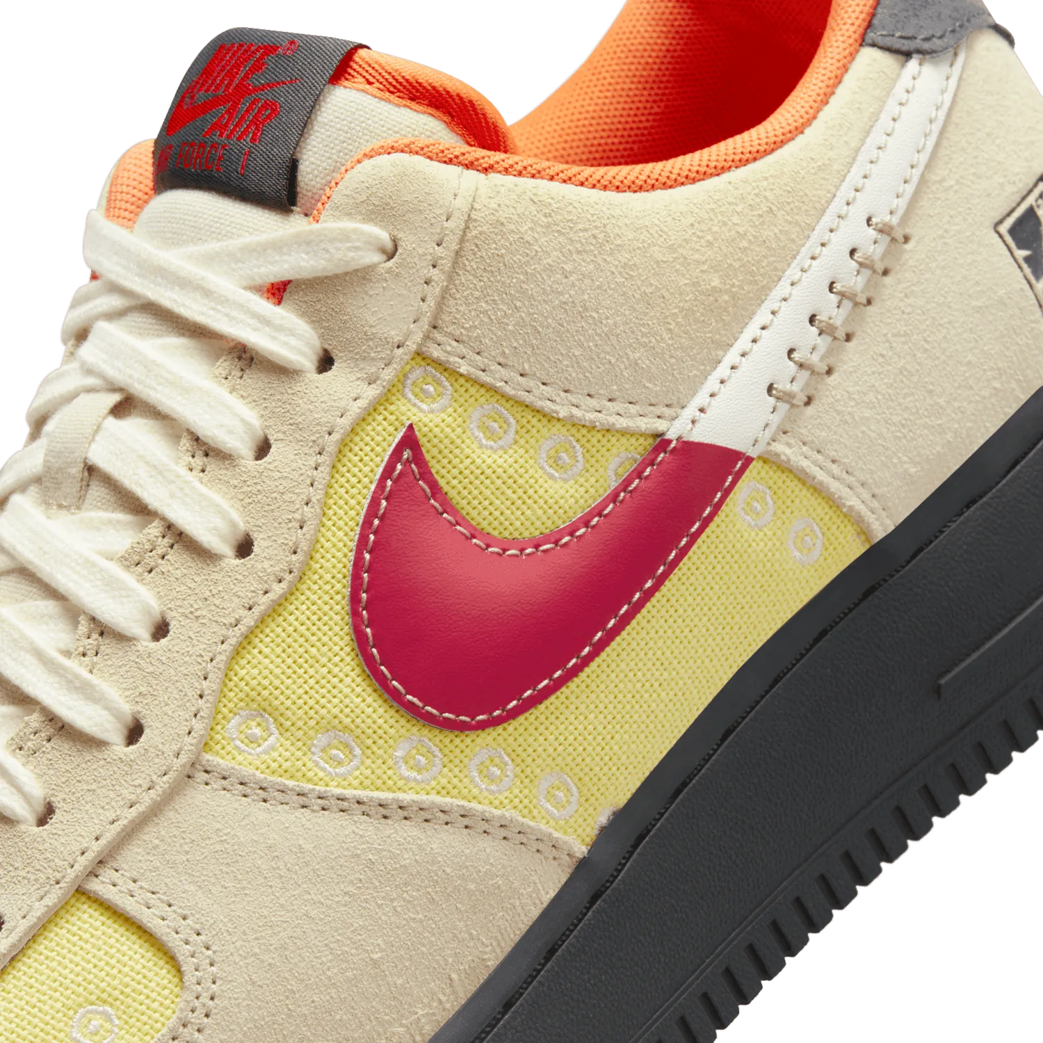 Nike Air Force 1 LX Somos Familia image 9