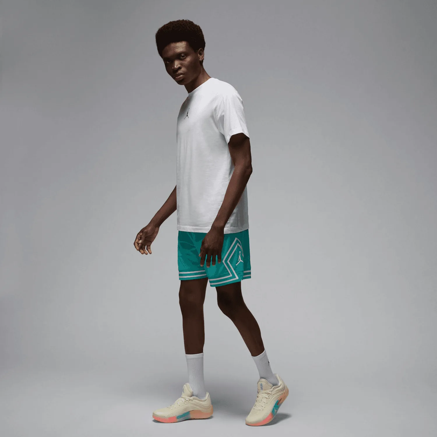 Jordan Zion 4 Vacation Mode image 2