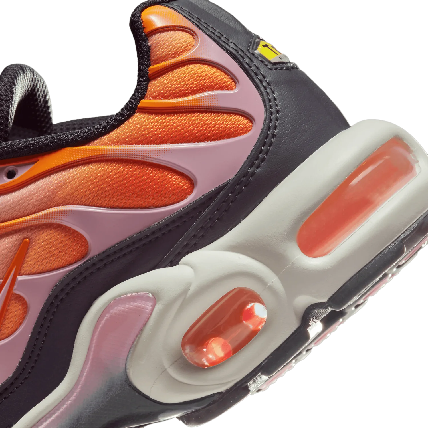 Nike Air Max Plus Dusk image 7