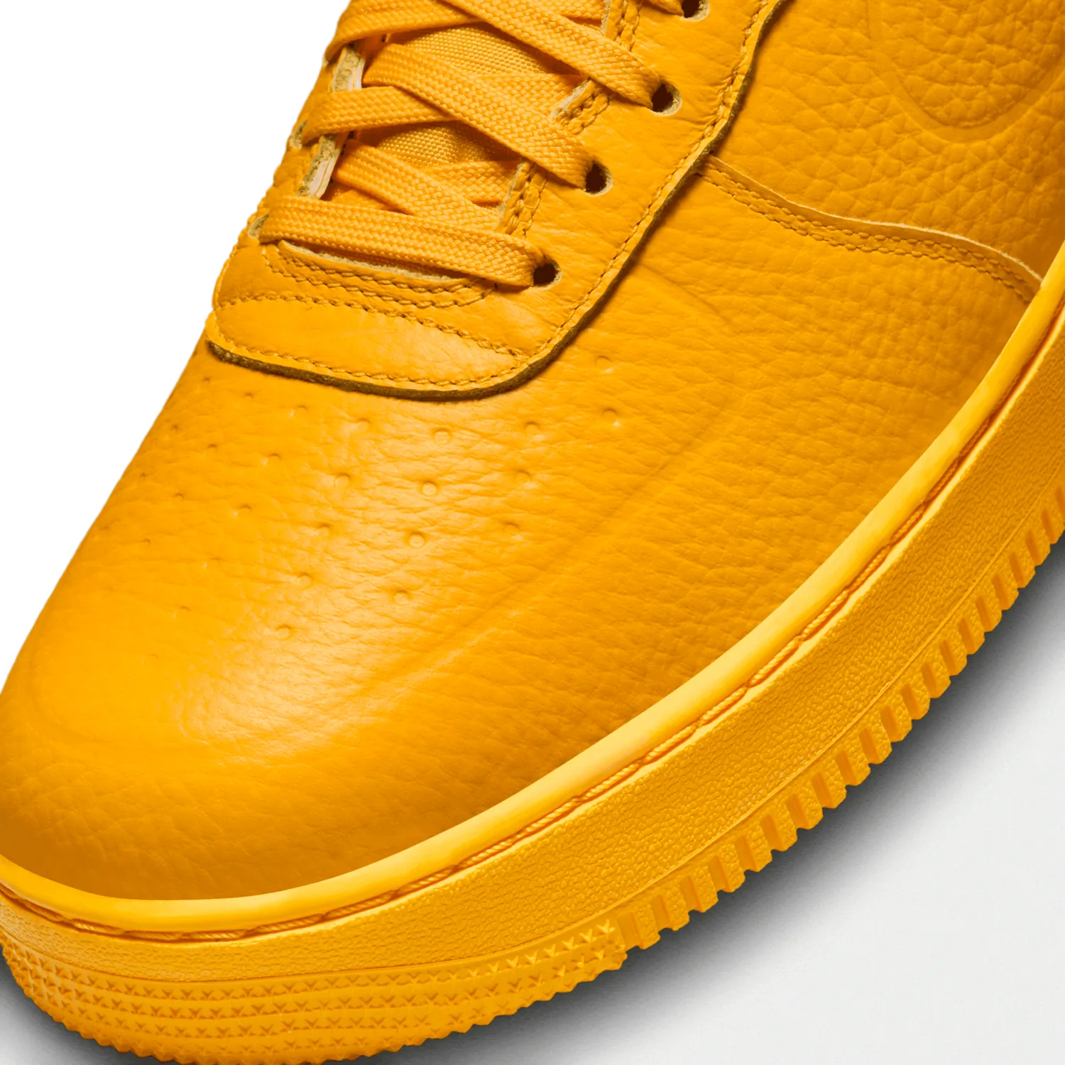 Nike Air Force 1 Low Pro-Tech WP University Gold image 7