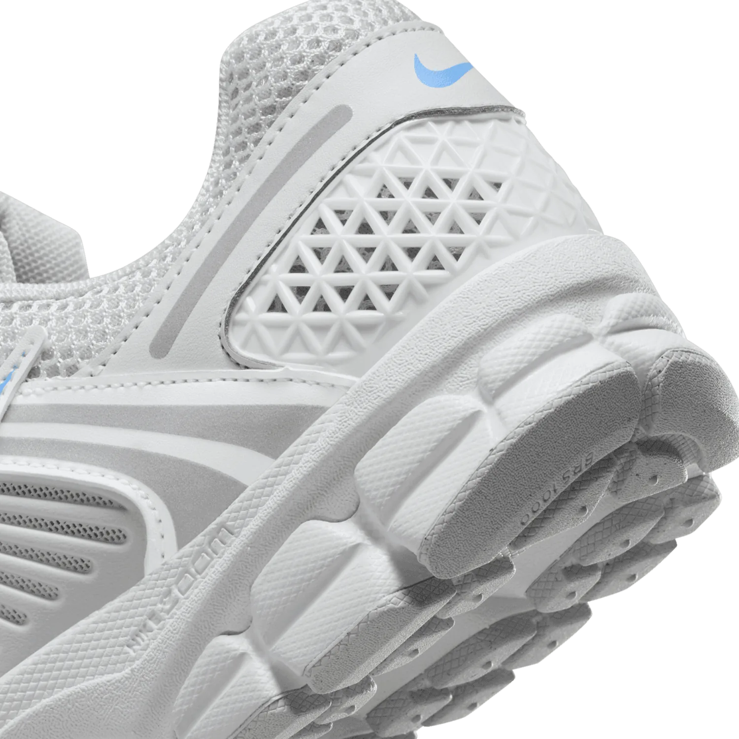 Nike Zoom Vomero 5 Photon Dust University Blue image 9