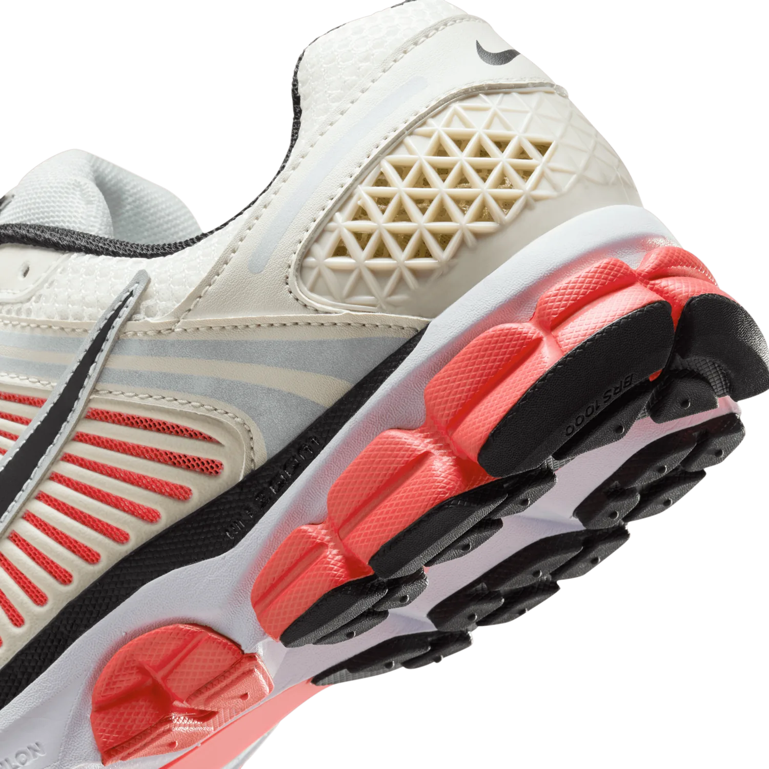 Nike Zoom Vomero 5 Light Orewood Brown Bright Crimson image 16