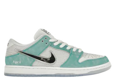 Nike SB Dunk Low April Skateboards