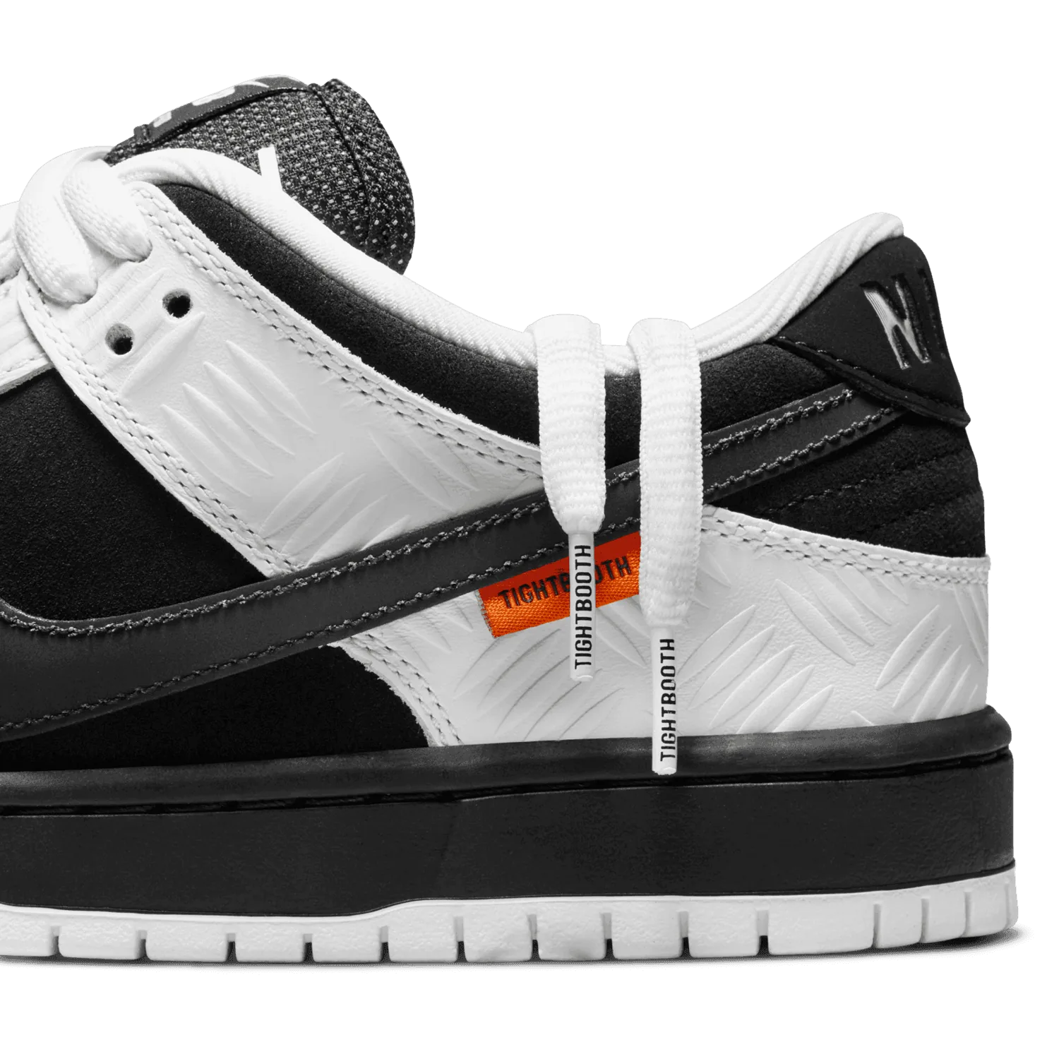 Nike SB Dunk Low Tightbooth image 4
