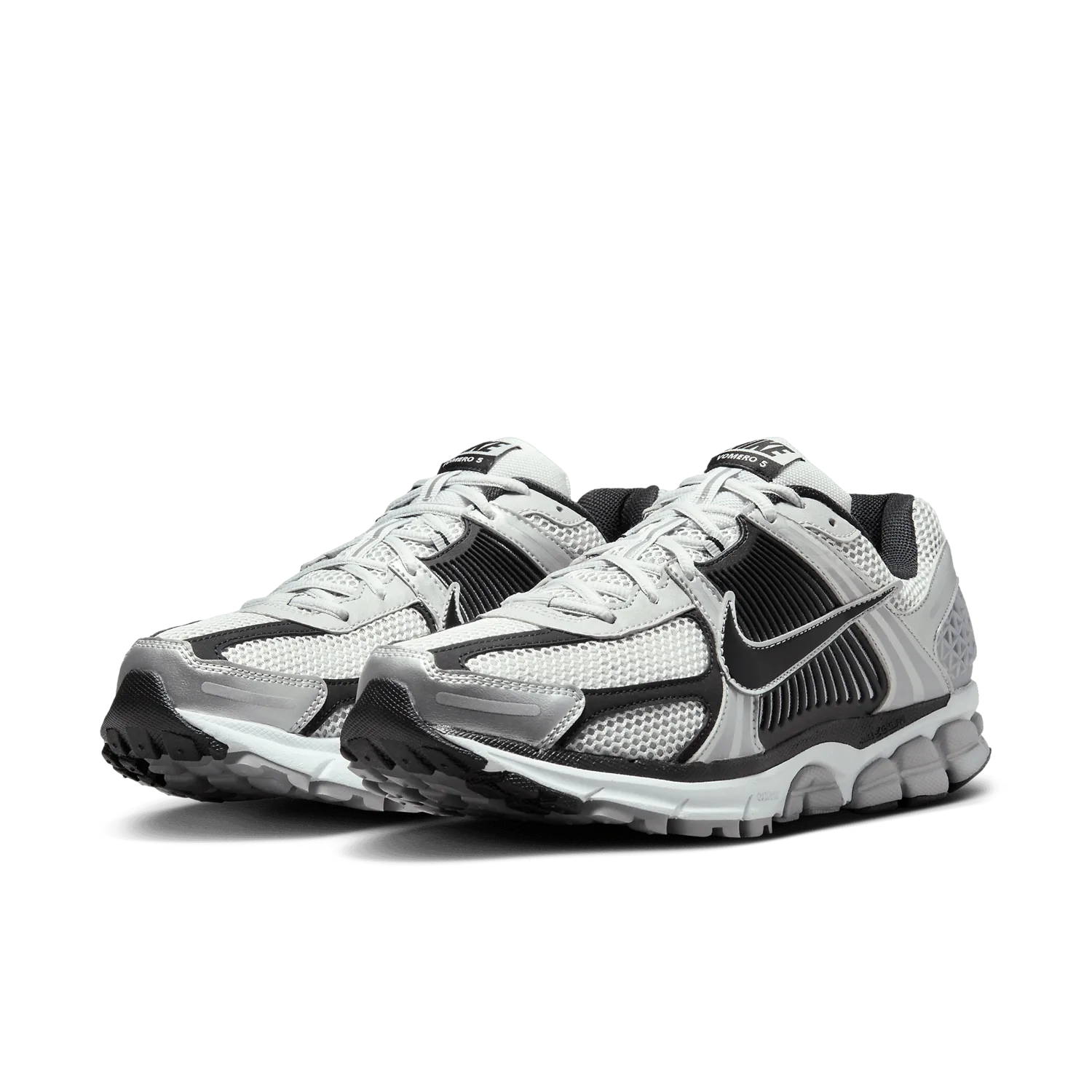 Nike Zoom Vomero 5 Metallic Silver Black image 3
