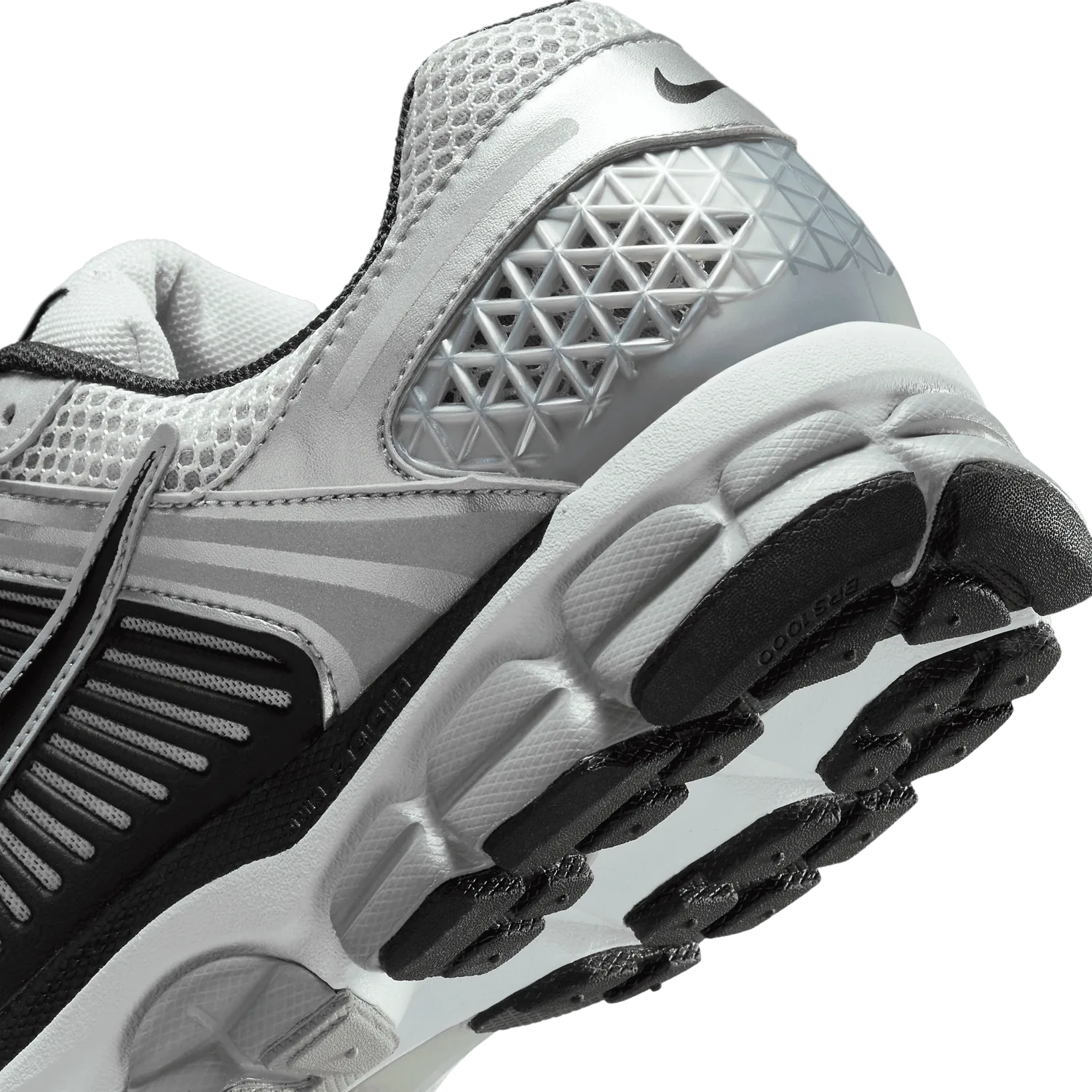 Nike Zoom Vomero 5 Metallic Silver Black image 6