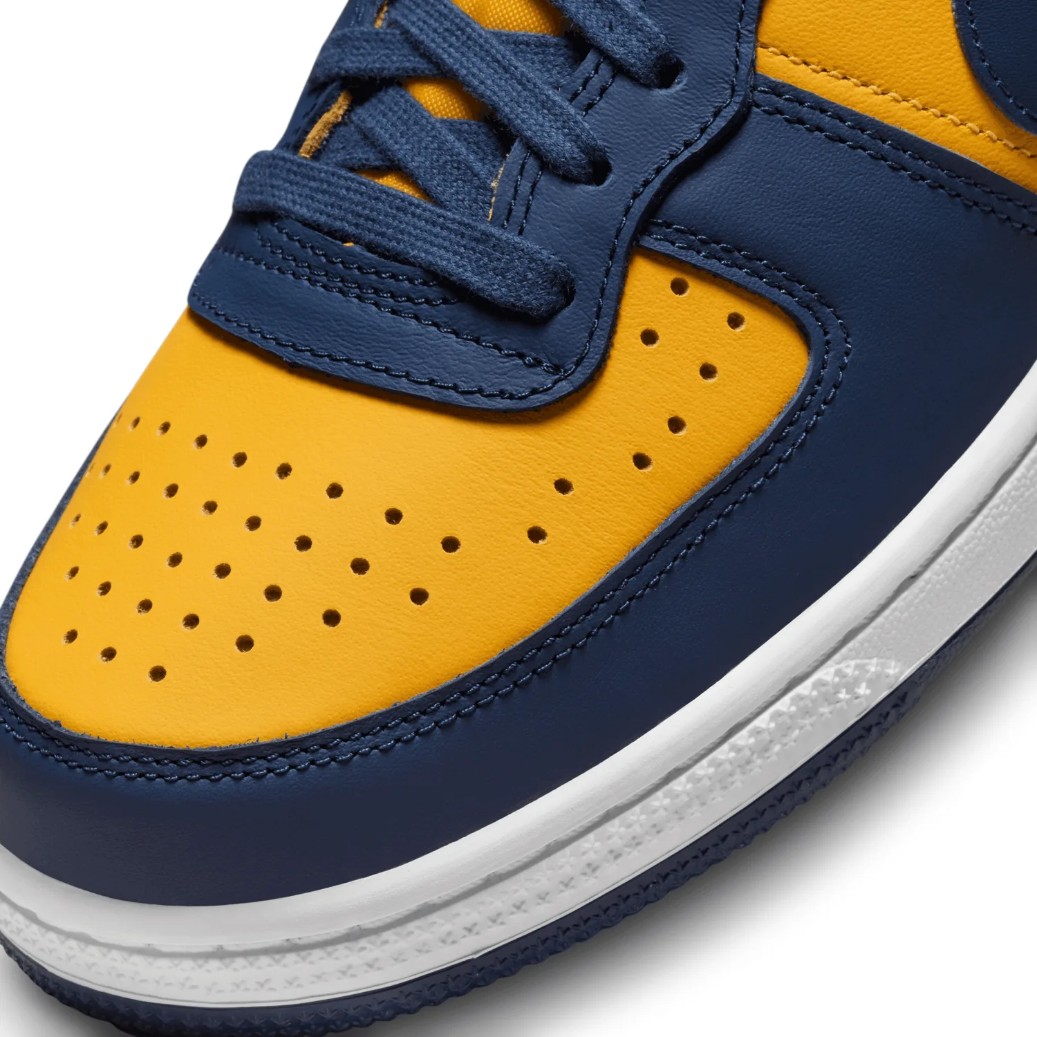 Nike Terminator Low OG Michigan image 7