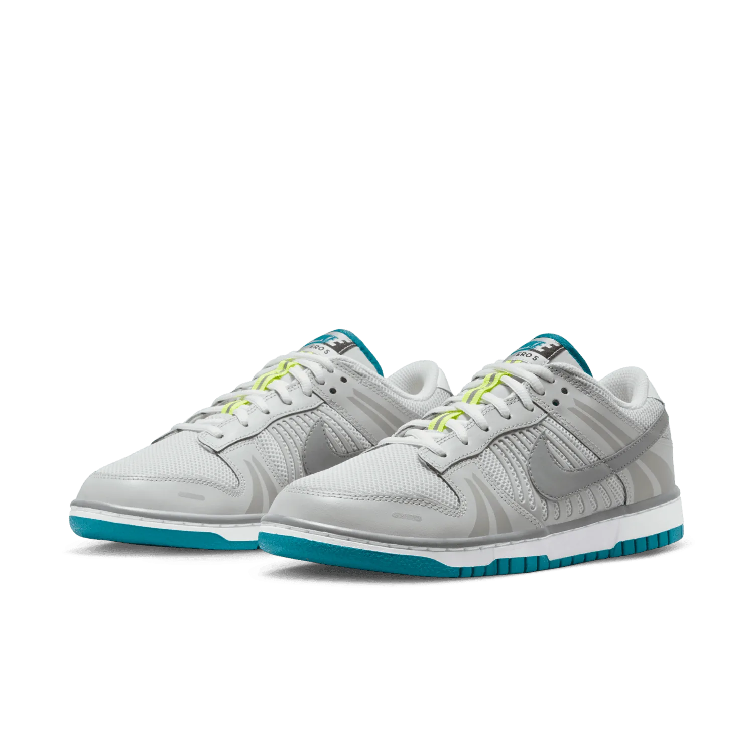 Nike Dunk Low Timeless Zoom Vomero 5 image 4