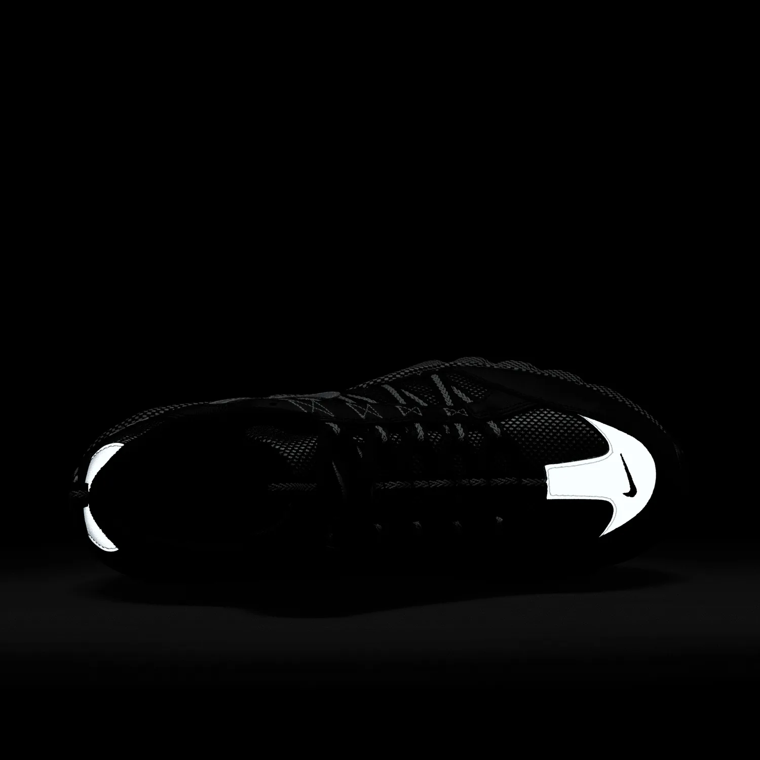 Nike Air Humara QS Black Metallic Silver image 6