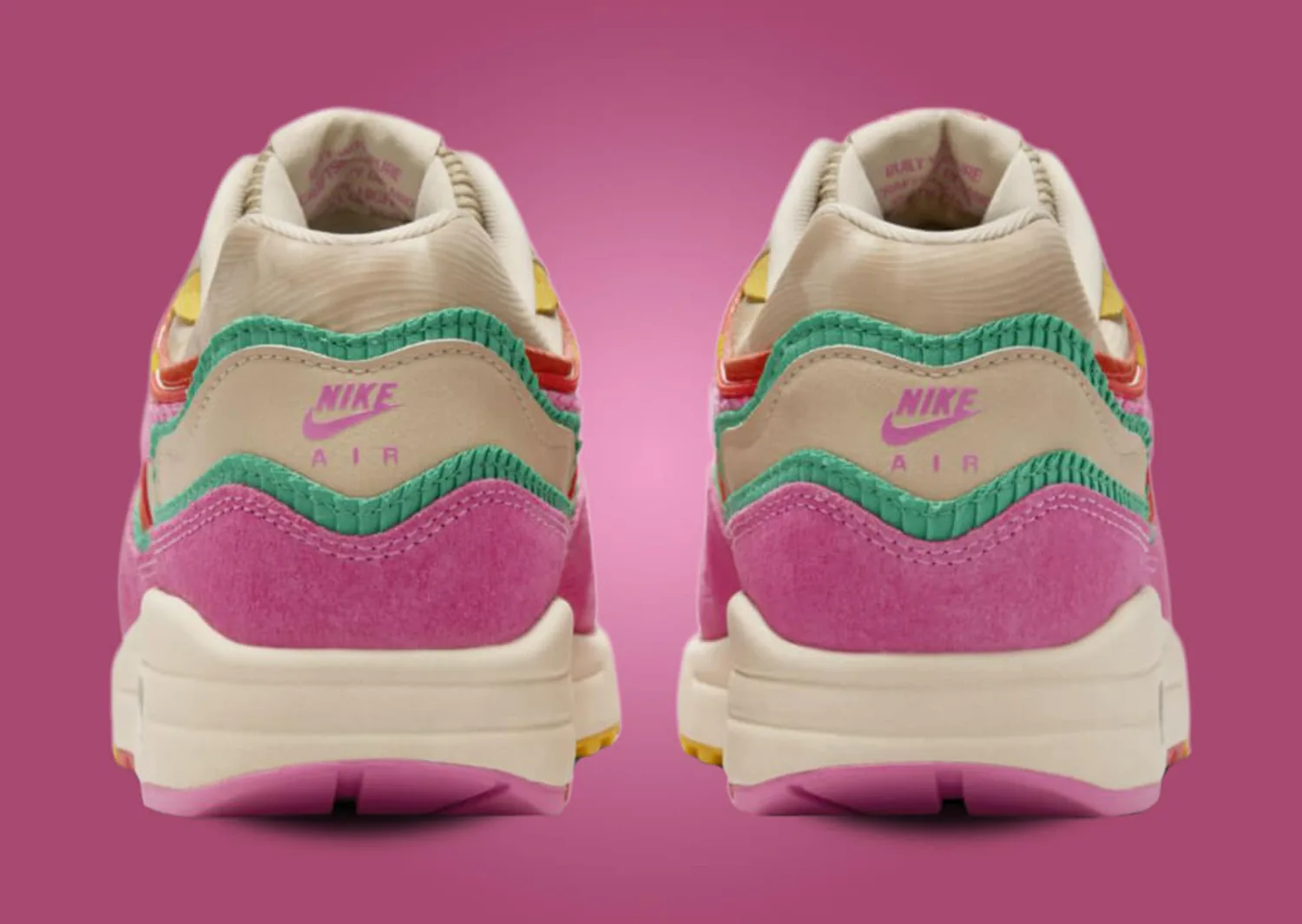Nike Air Max 1 Familia image 10