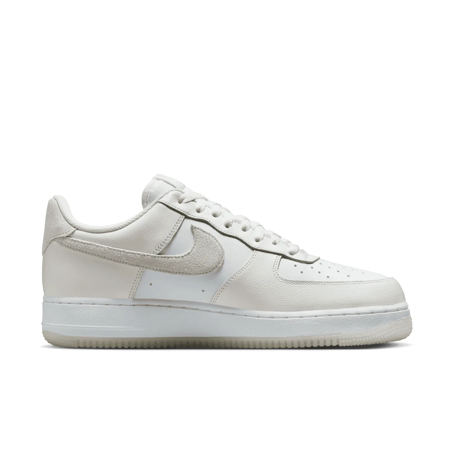 Nike Air Force 1 07 LV8 Light Bone image 2