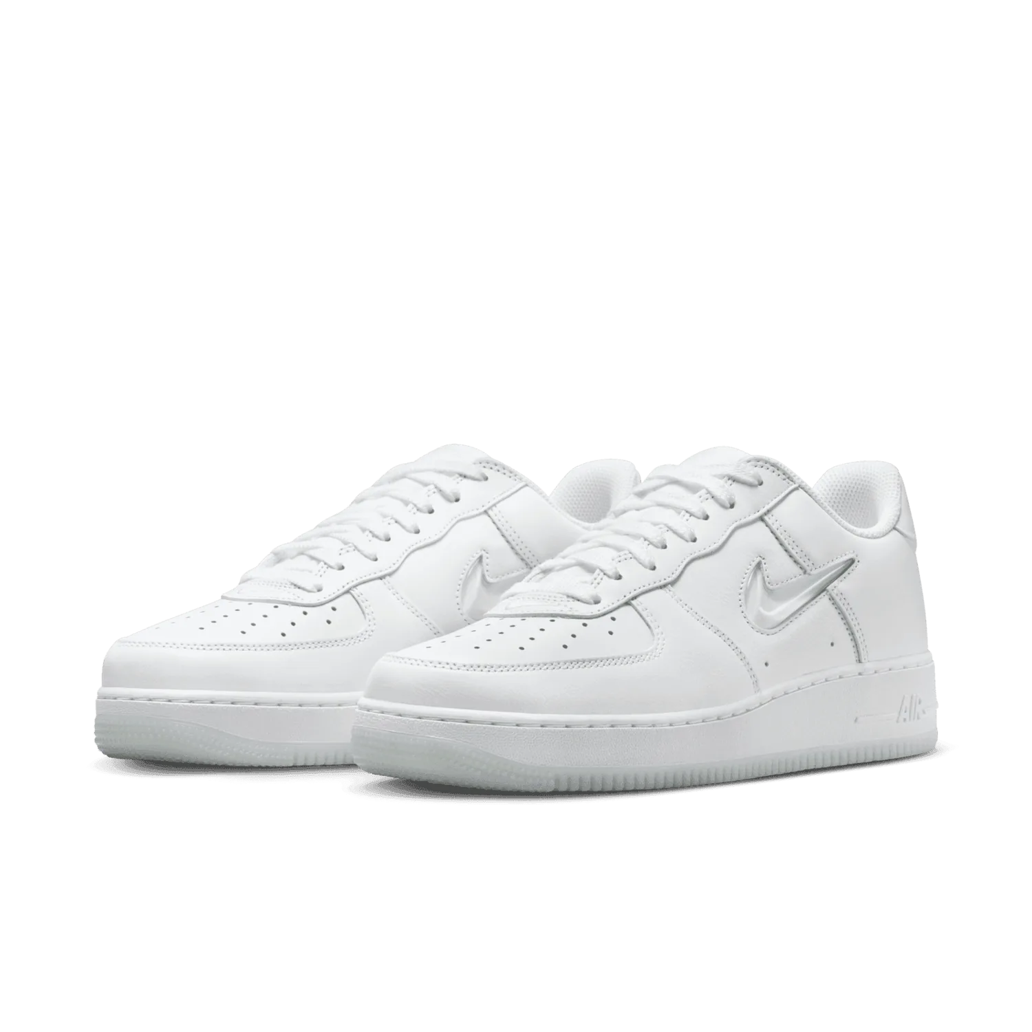 Nike Air Force 1 Low Jewel Triple White image 4