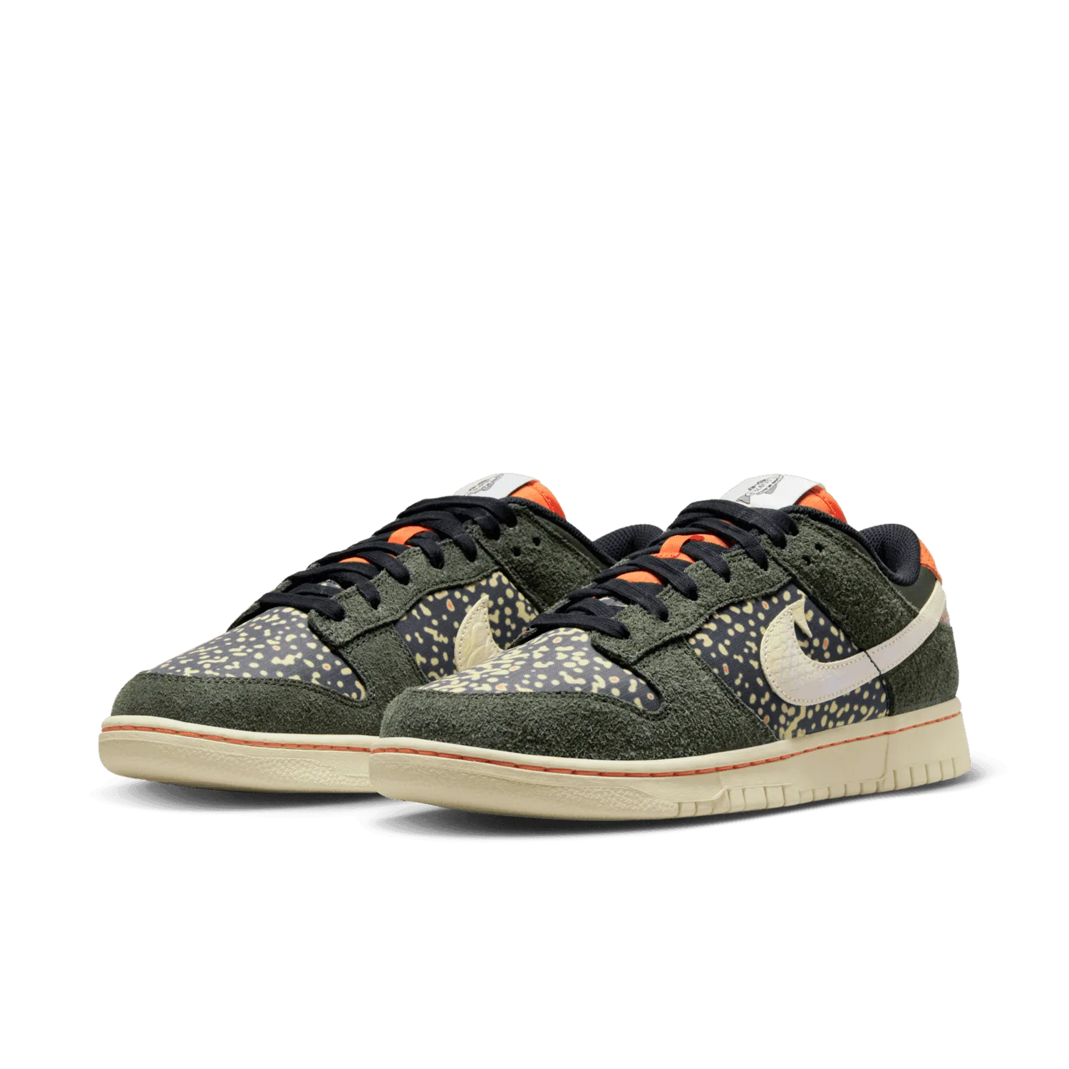 Nike Dunk Low SE Rainbow Trout image 5