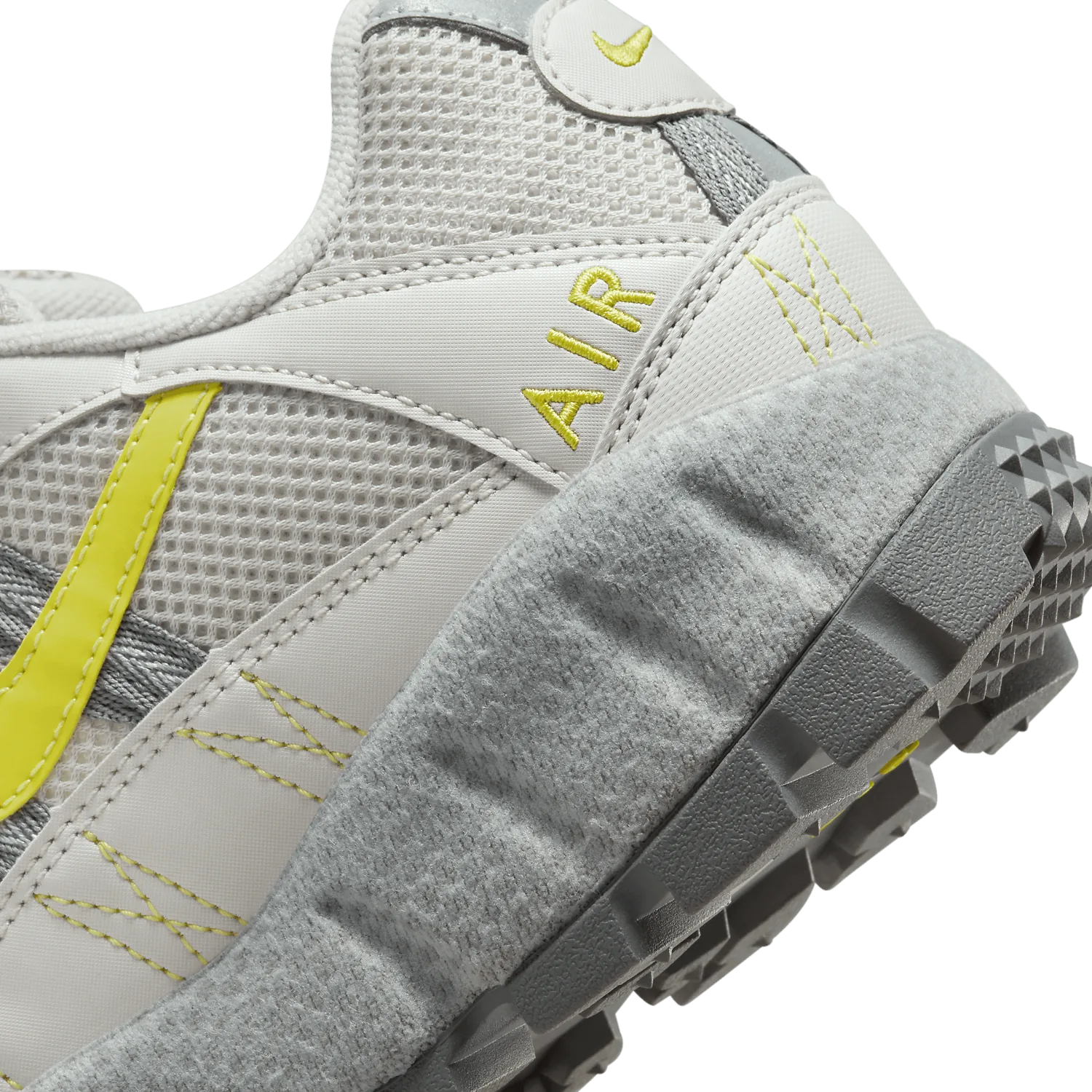 Nike Air Humara Light Bone High Voltage image 7