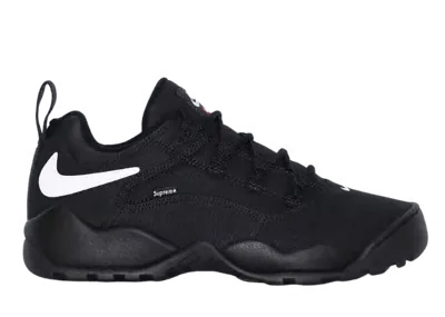 Nike SB Darwin Low Supreme Black