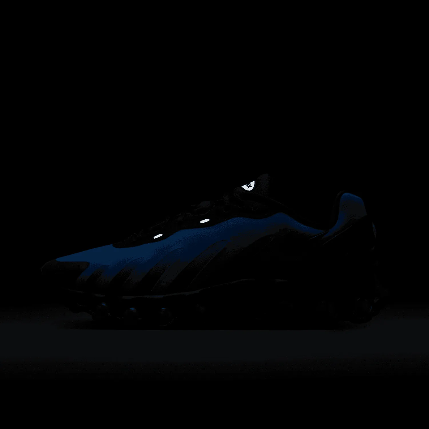 Nike Air Max DN8 Black Hyper Royal image 11